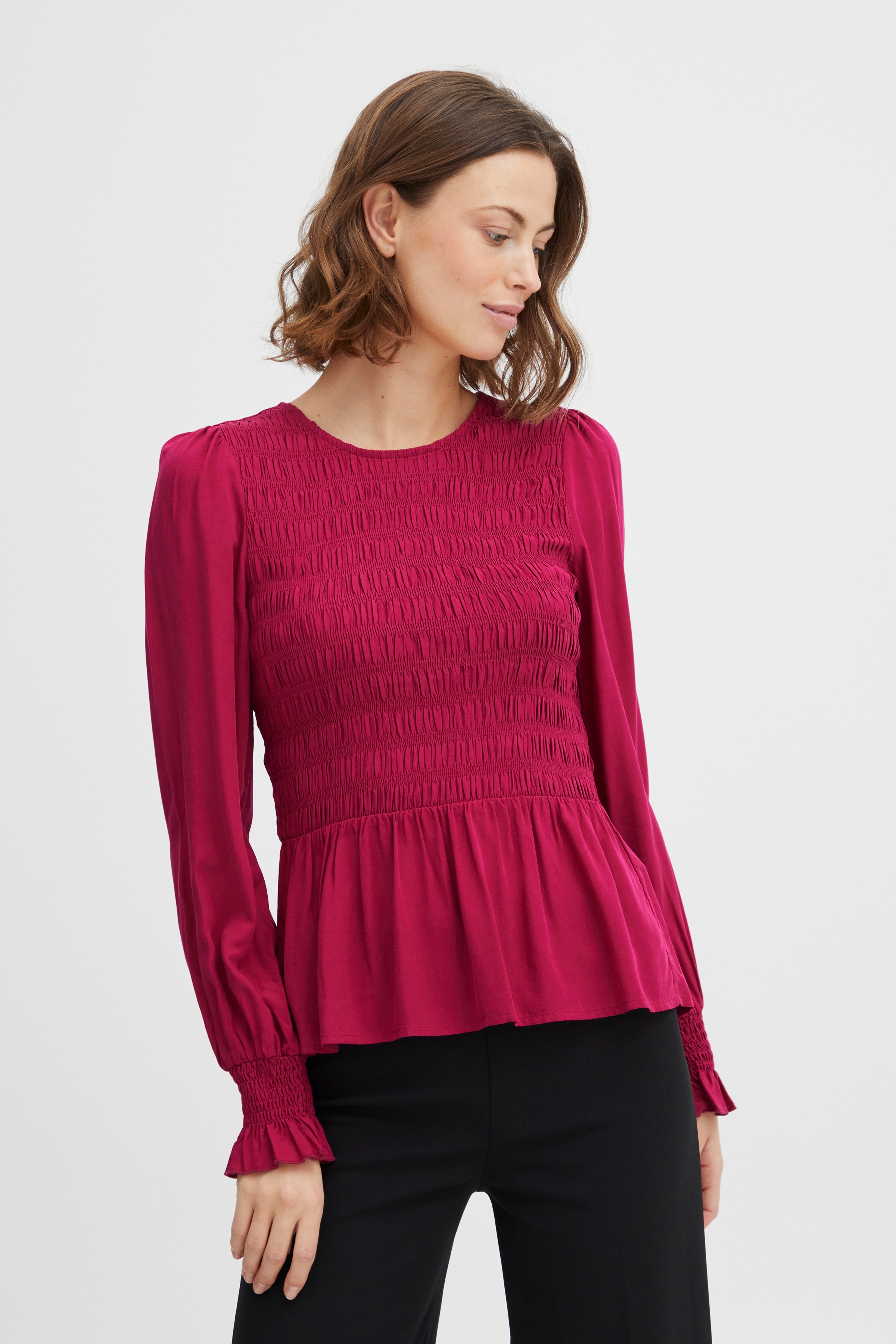 FXCIRLE Bluse LOOKBOOK FRONT 20612364-192047