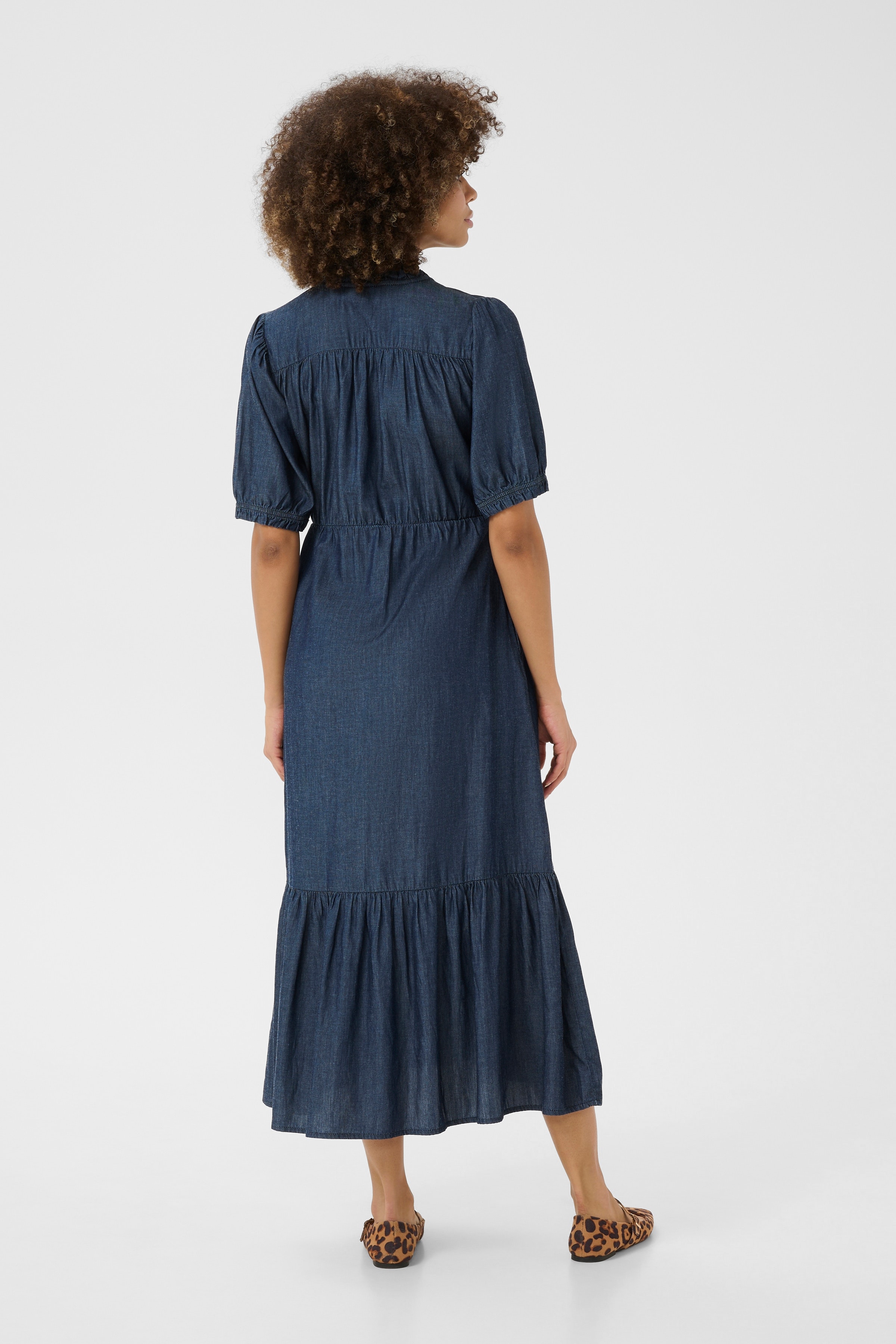 CUaurelia Kjole LOOKBOOK BACK 50110358-500029