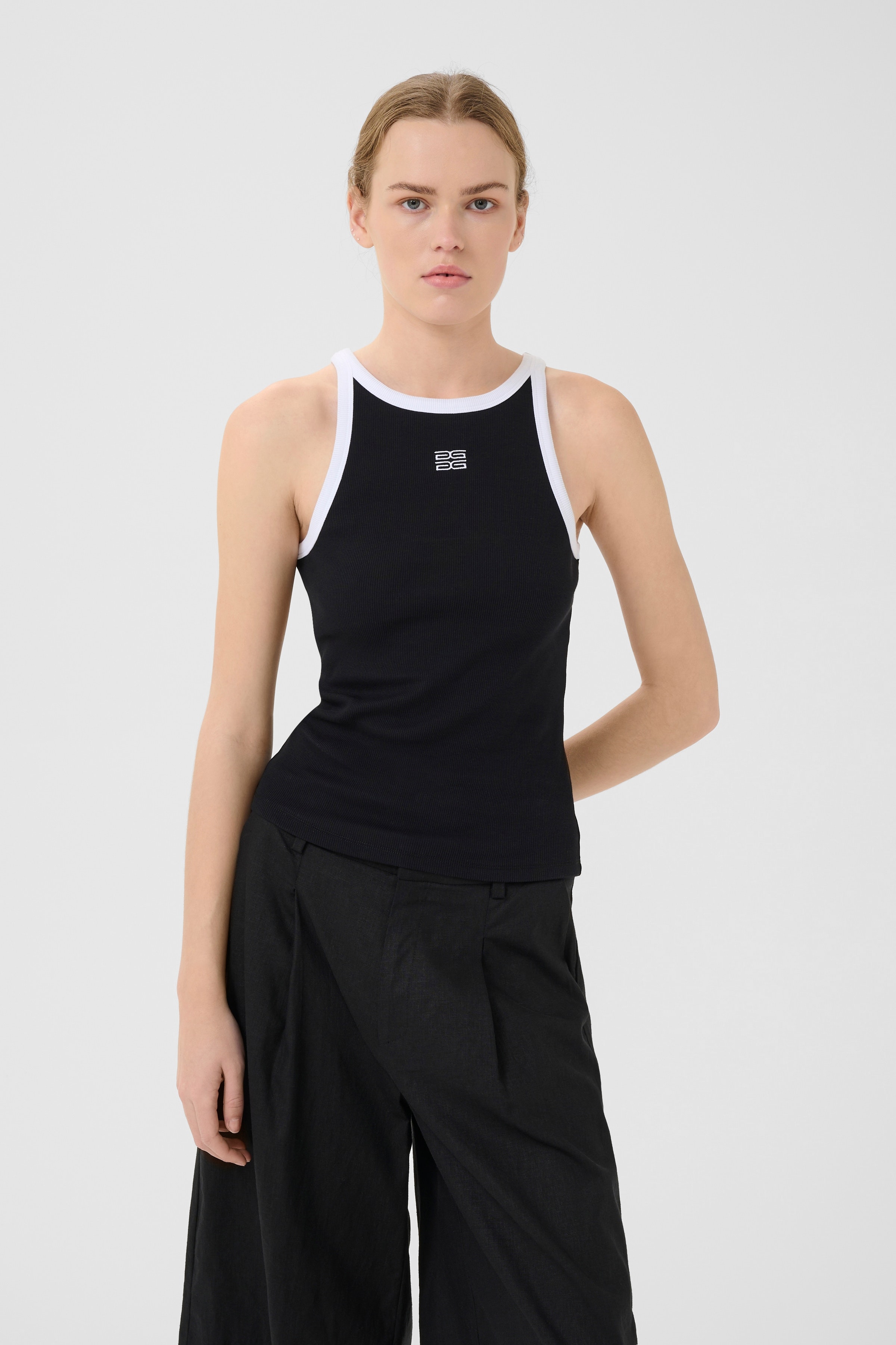 GZdrew Top LOOKBOOK FRONT 10910270-100017