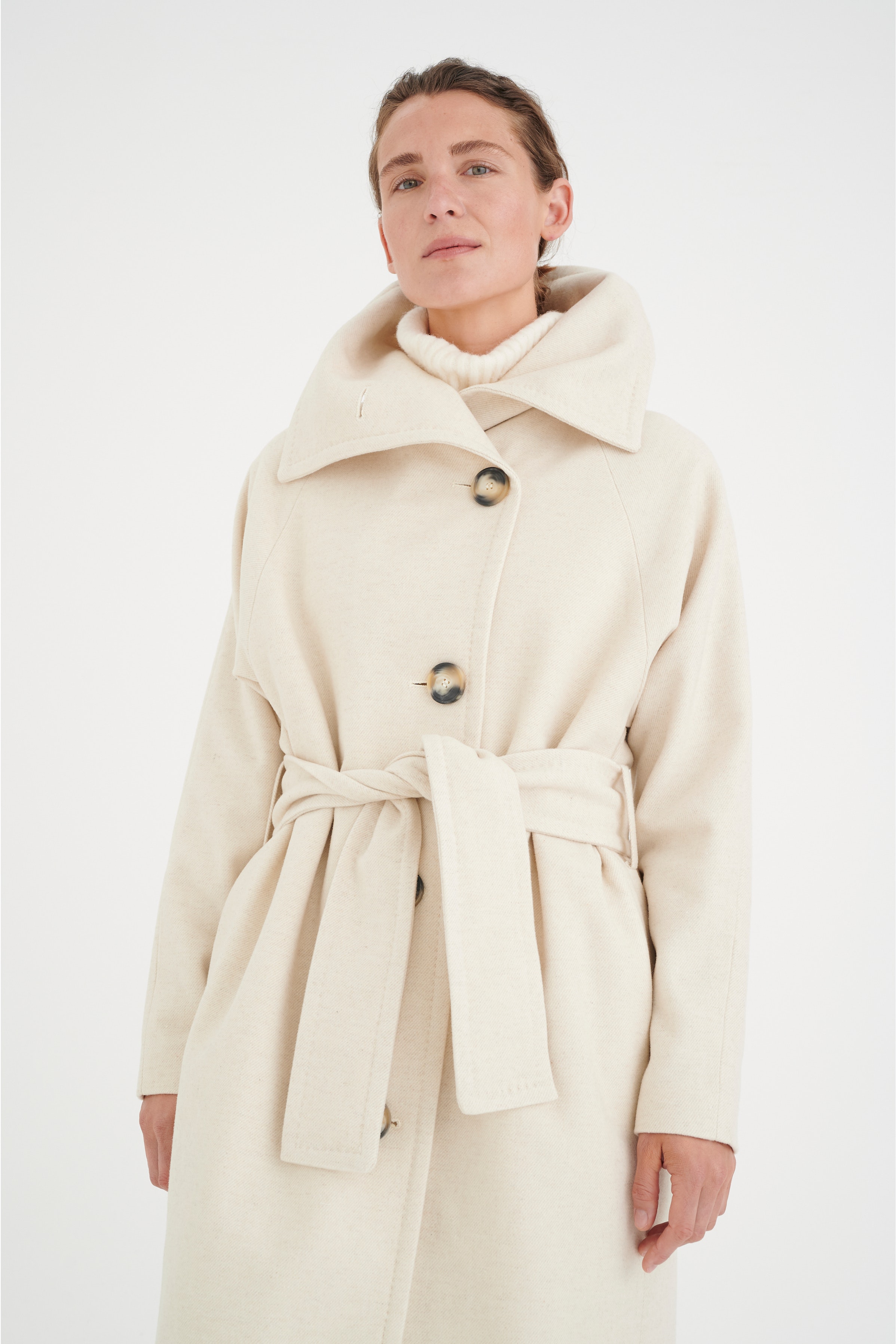 CociIW Coat LOOKBOOK FRONT 30106457-300597