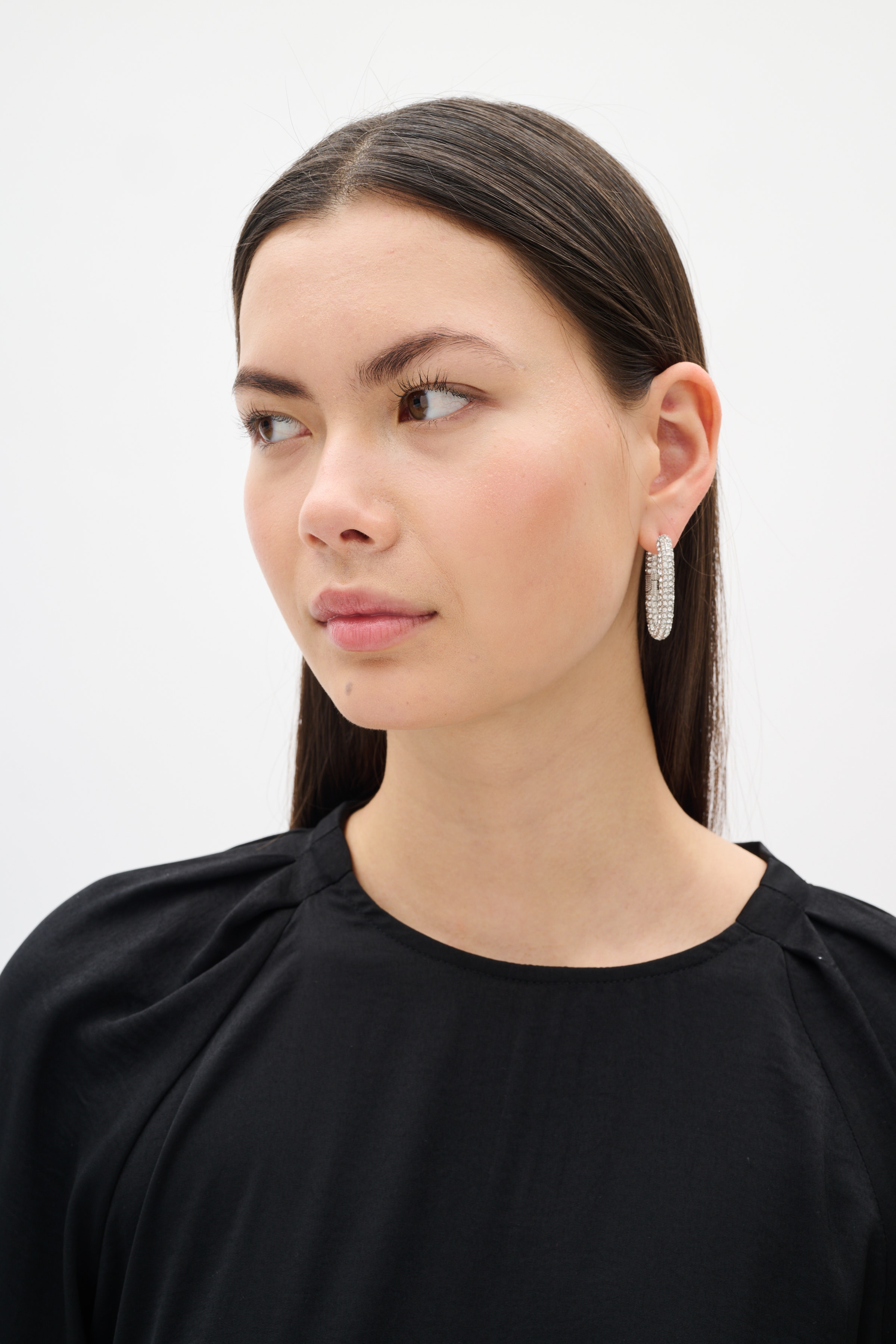 AGNESIW Sequin Medium Oorbel LOOKBOOK FRONT 30112139-145002