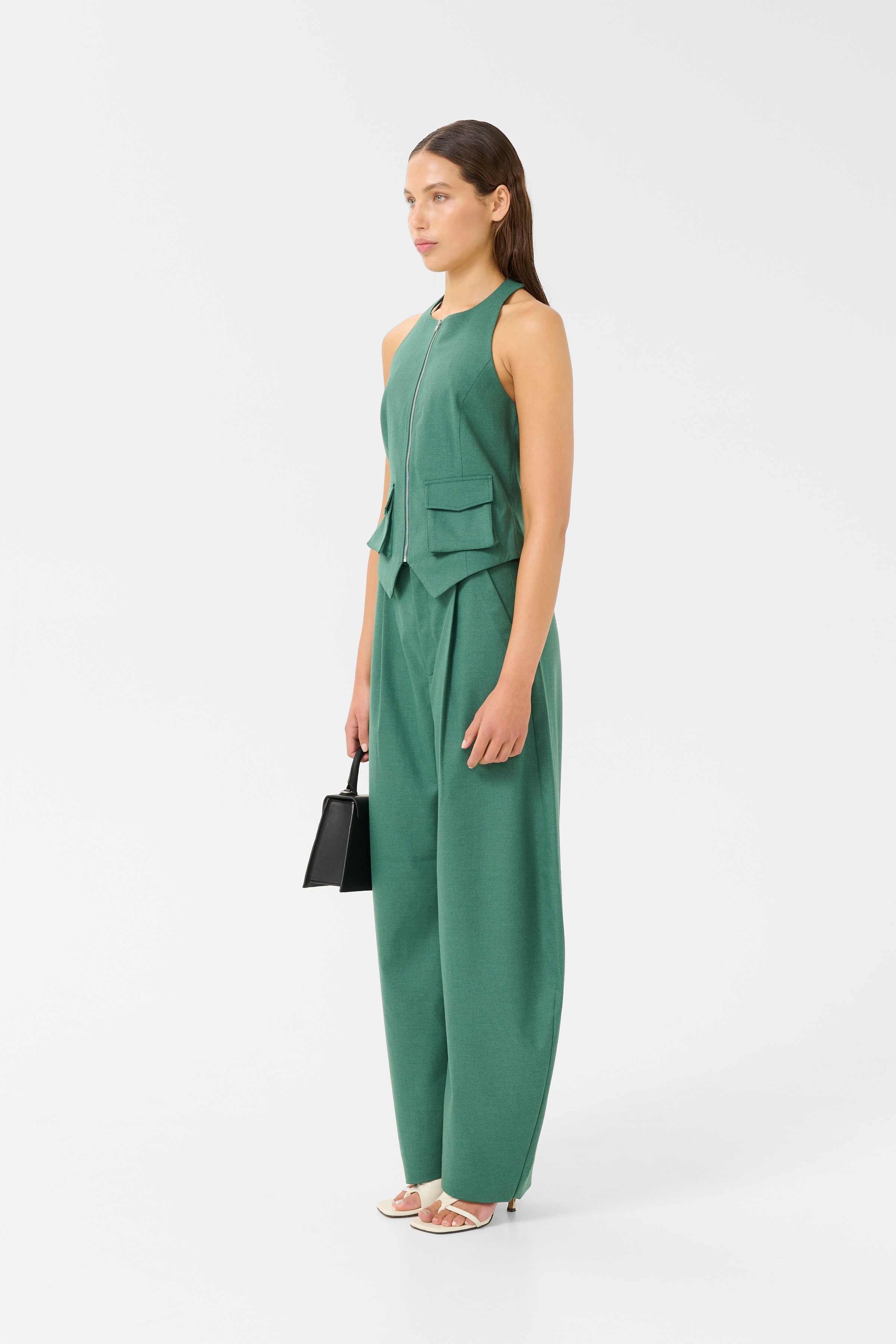 GZcallia Hose LOOKBOOK FRONT 10910449-1856161