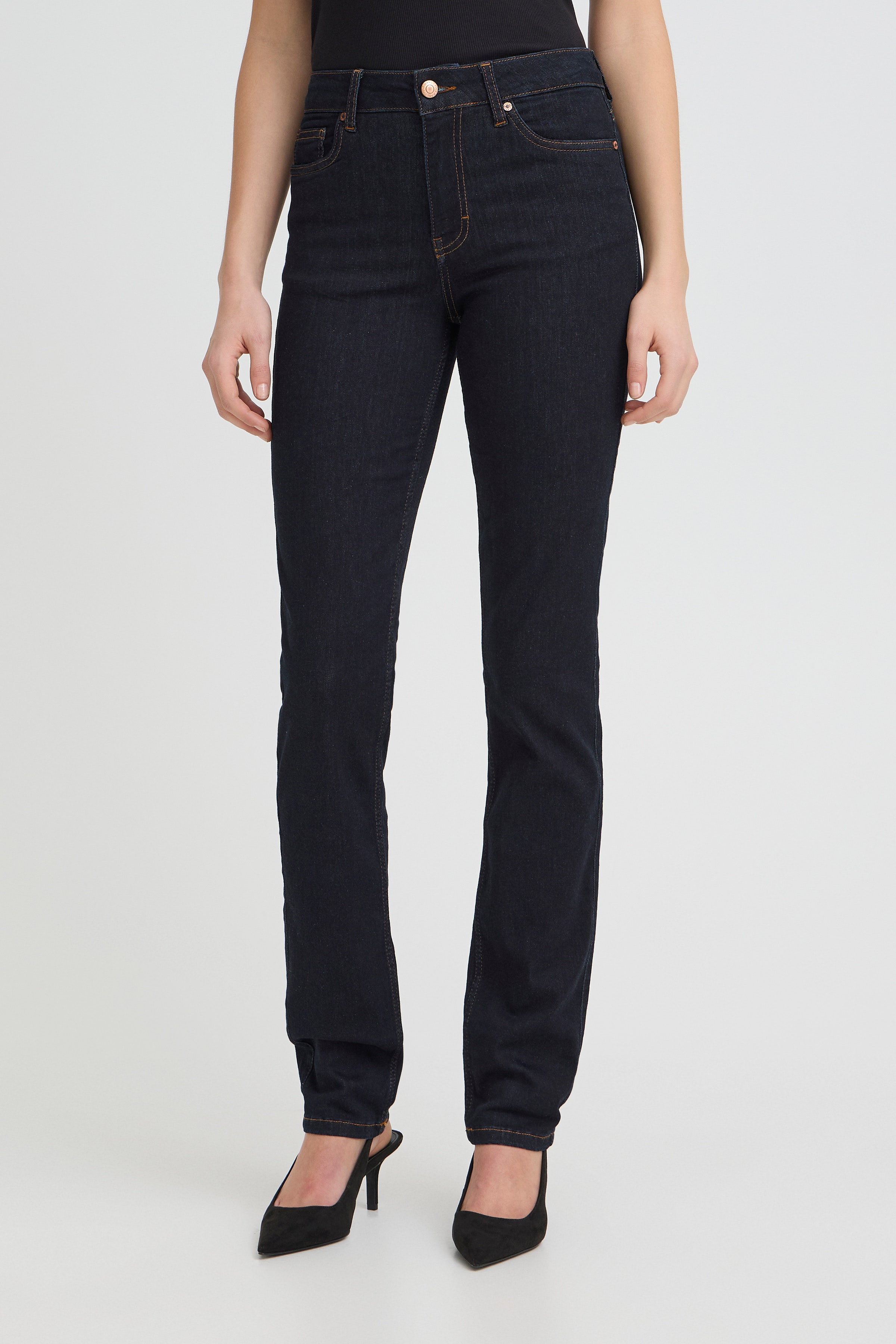 PZEMMA HW Jeans Medium Straight Leg LOOKBOOK FRONT 50206336-202124