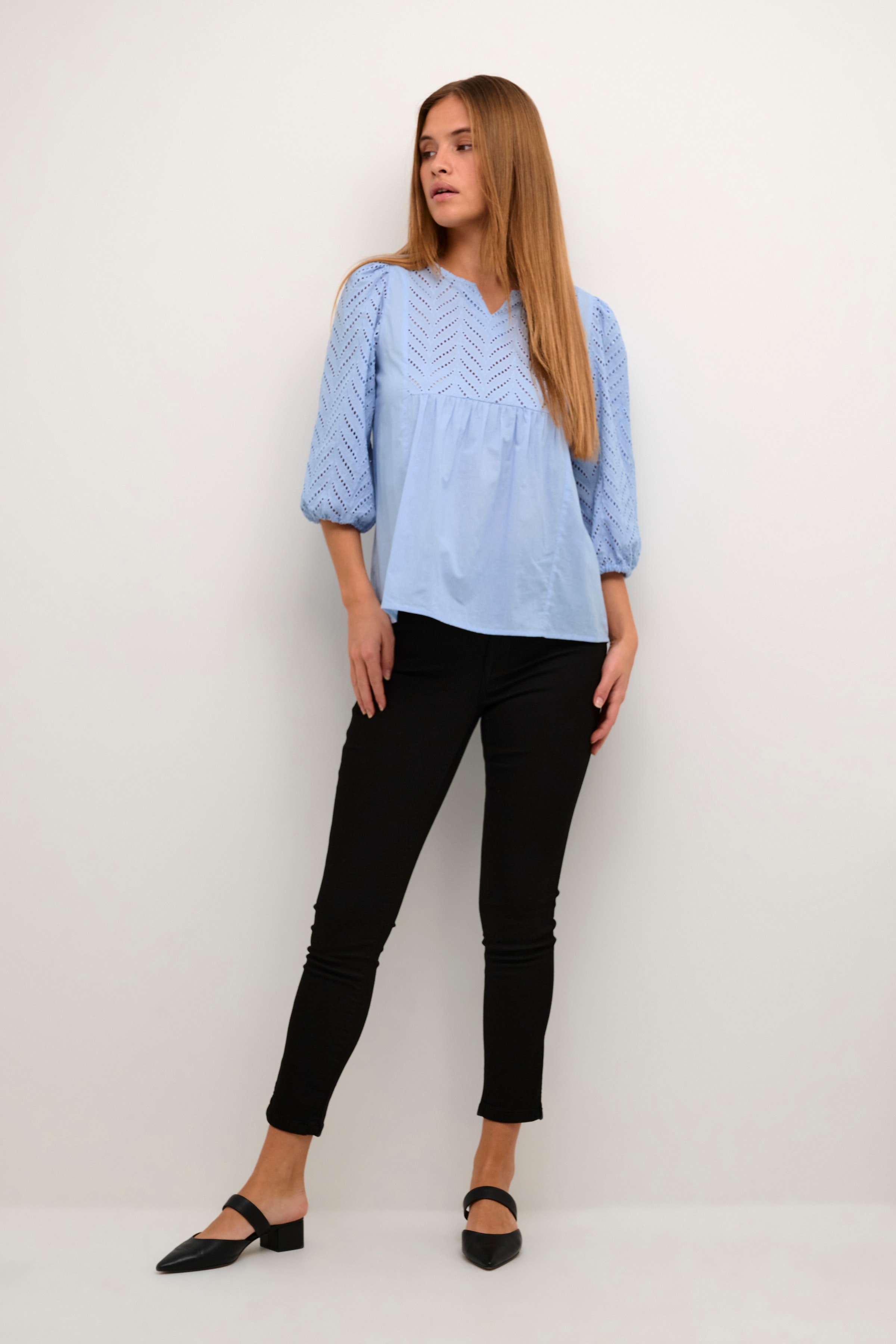 CUtoril Blouse LOOKBOOK FRONT 50108474-144115