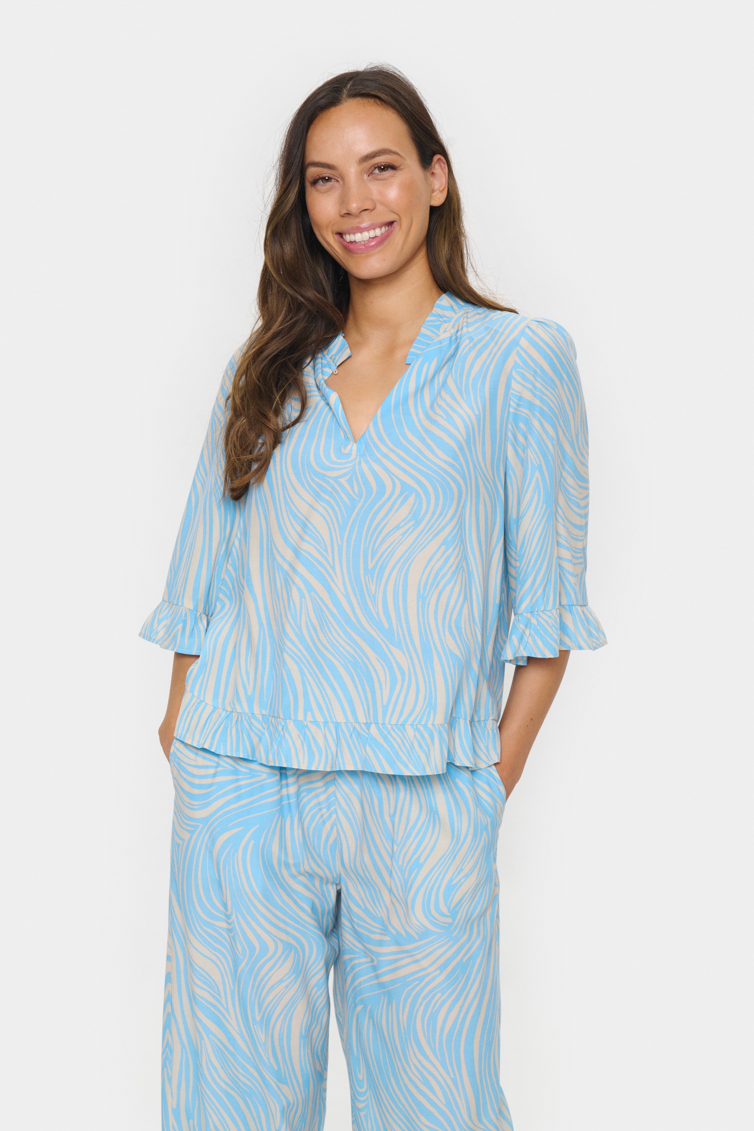 JessicaSZ Blus LOOKBOOK FRONT 30513845-303458