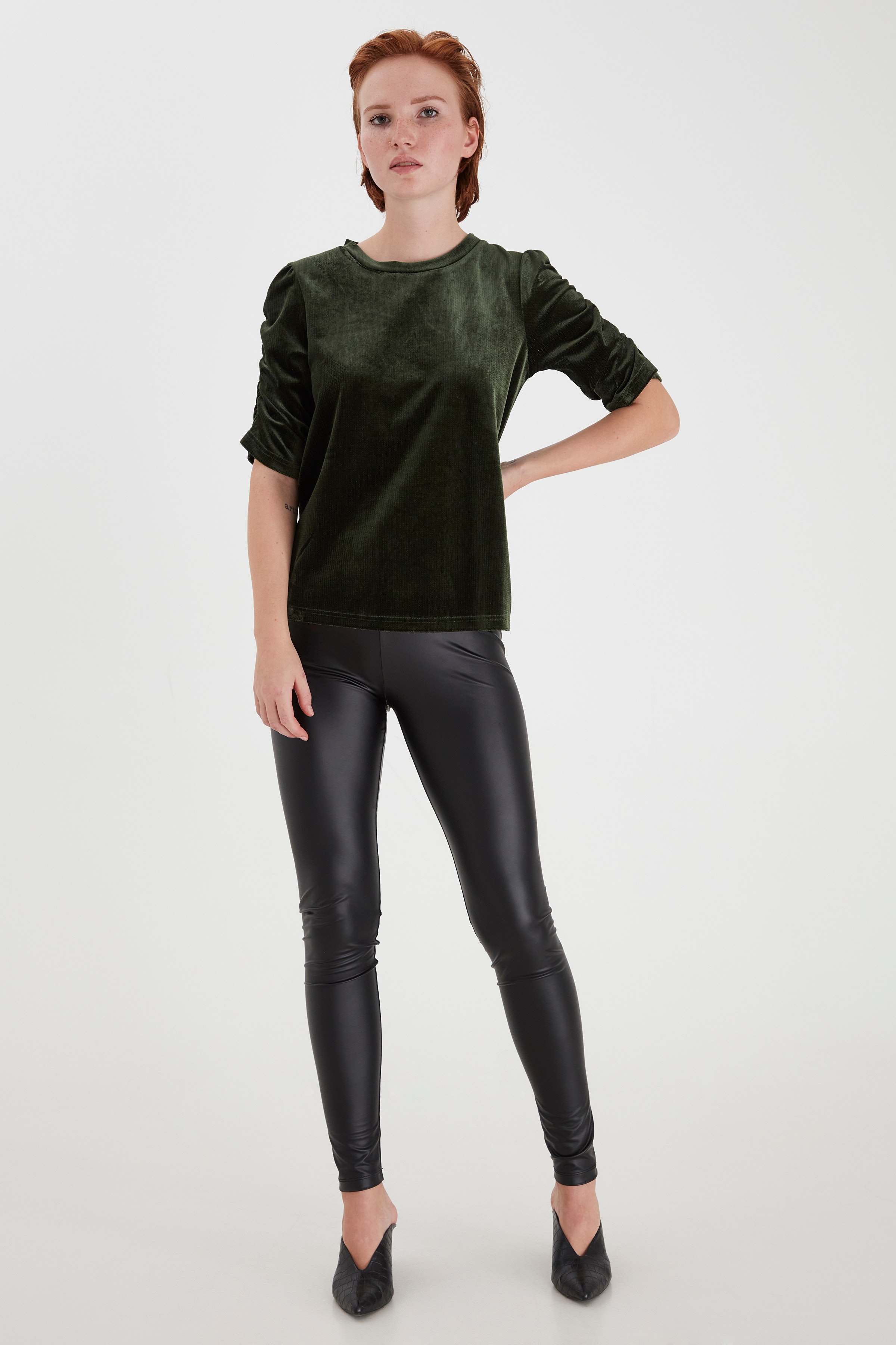 T-shirt LOOKBOOK FRONT 20113351-190417