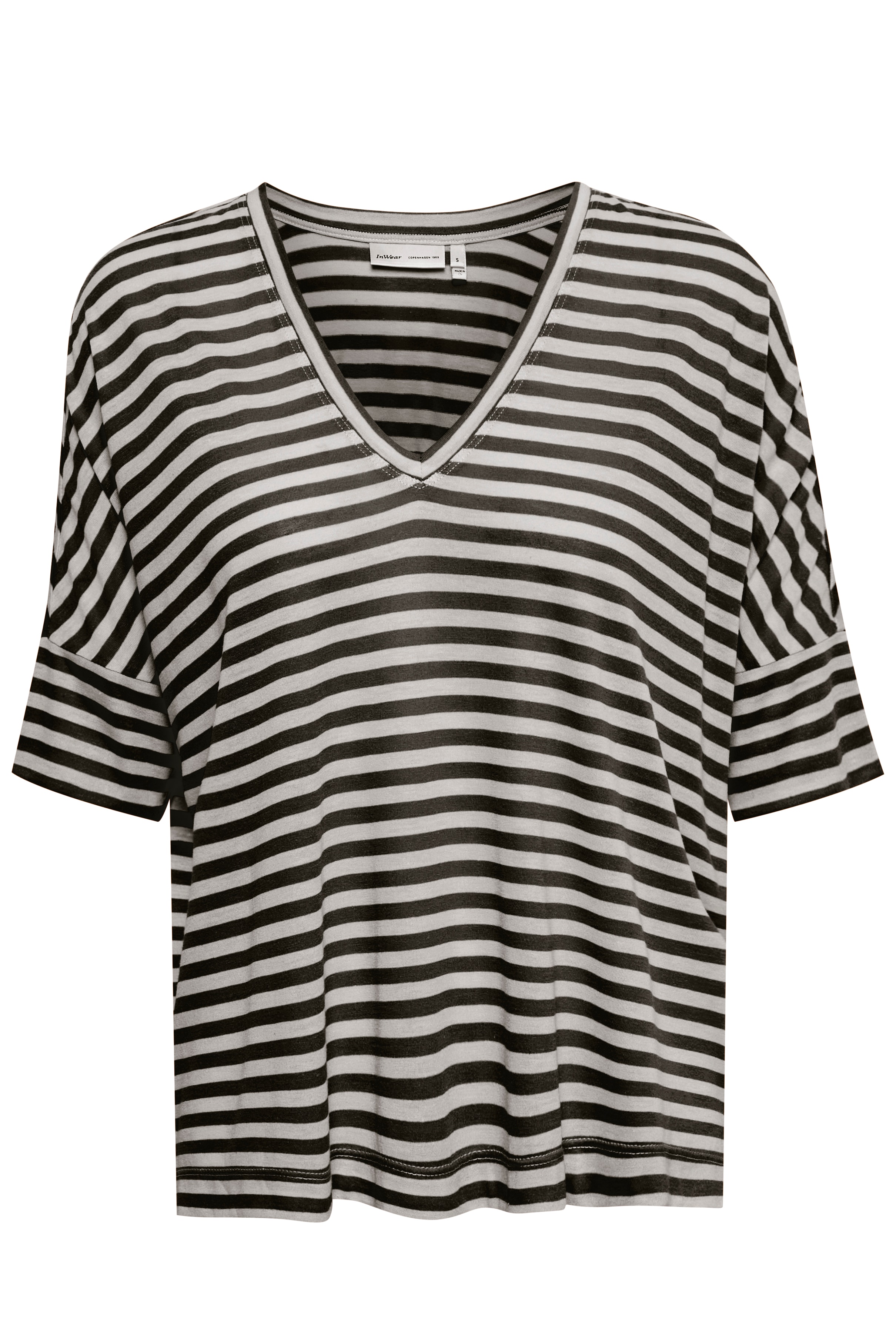 UrsulaIW T-shirt PACK FRONT 30106464-300667