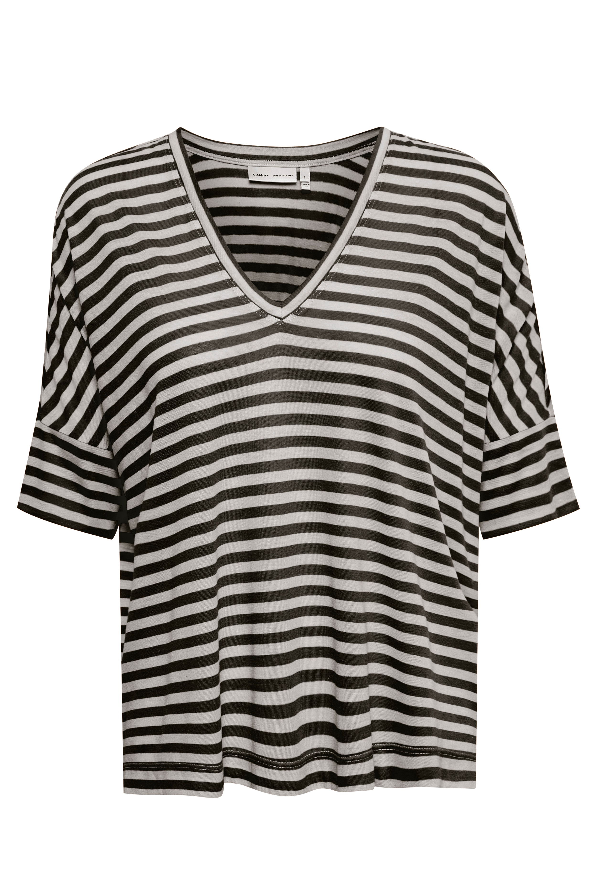 UrsulaIW T-shirt PACK FRONT 30106464-300667