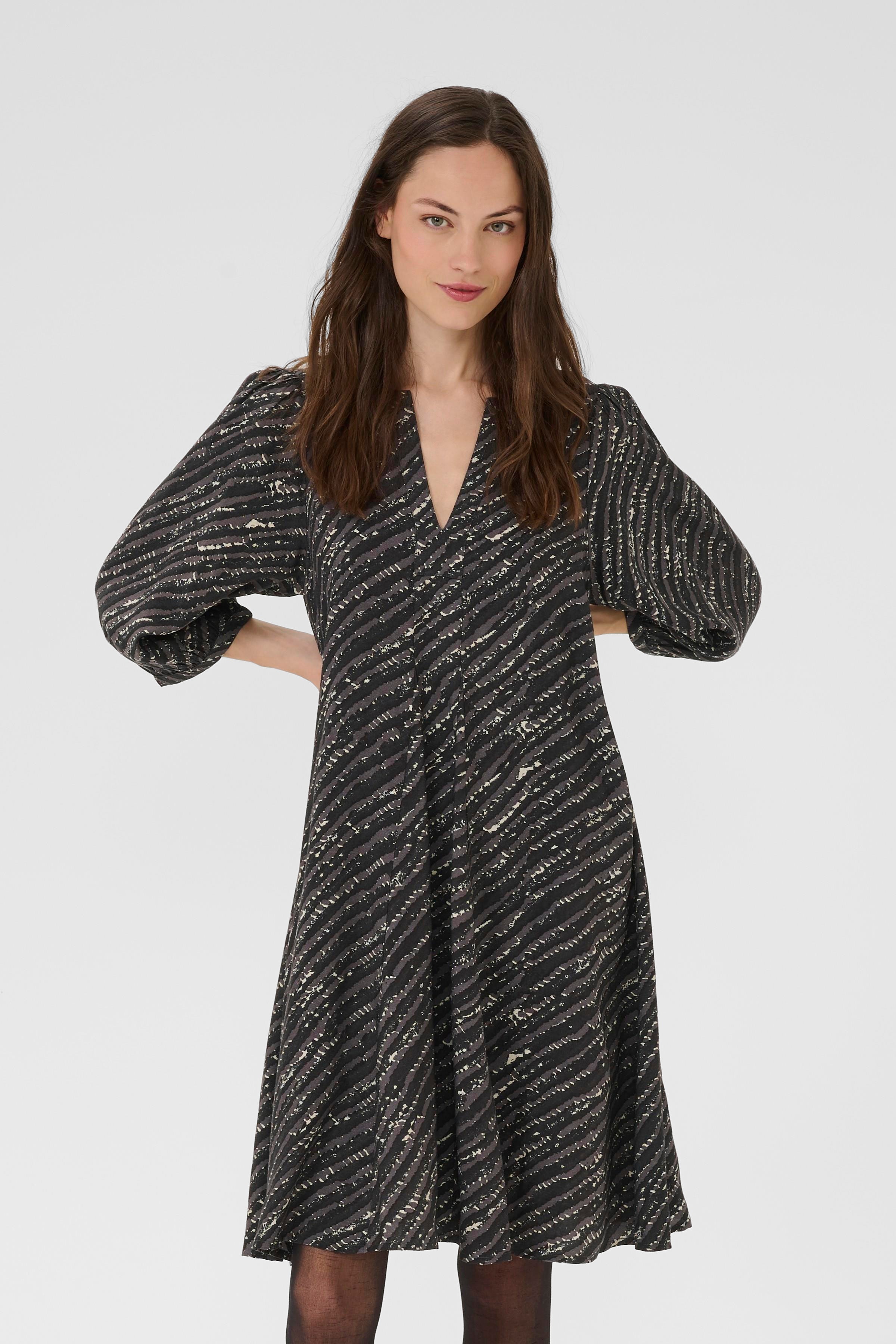 KBDavina Kjole LOOKBOOK FRONT 10105783-108912