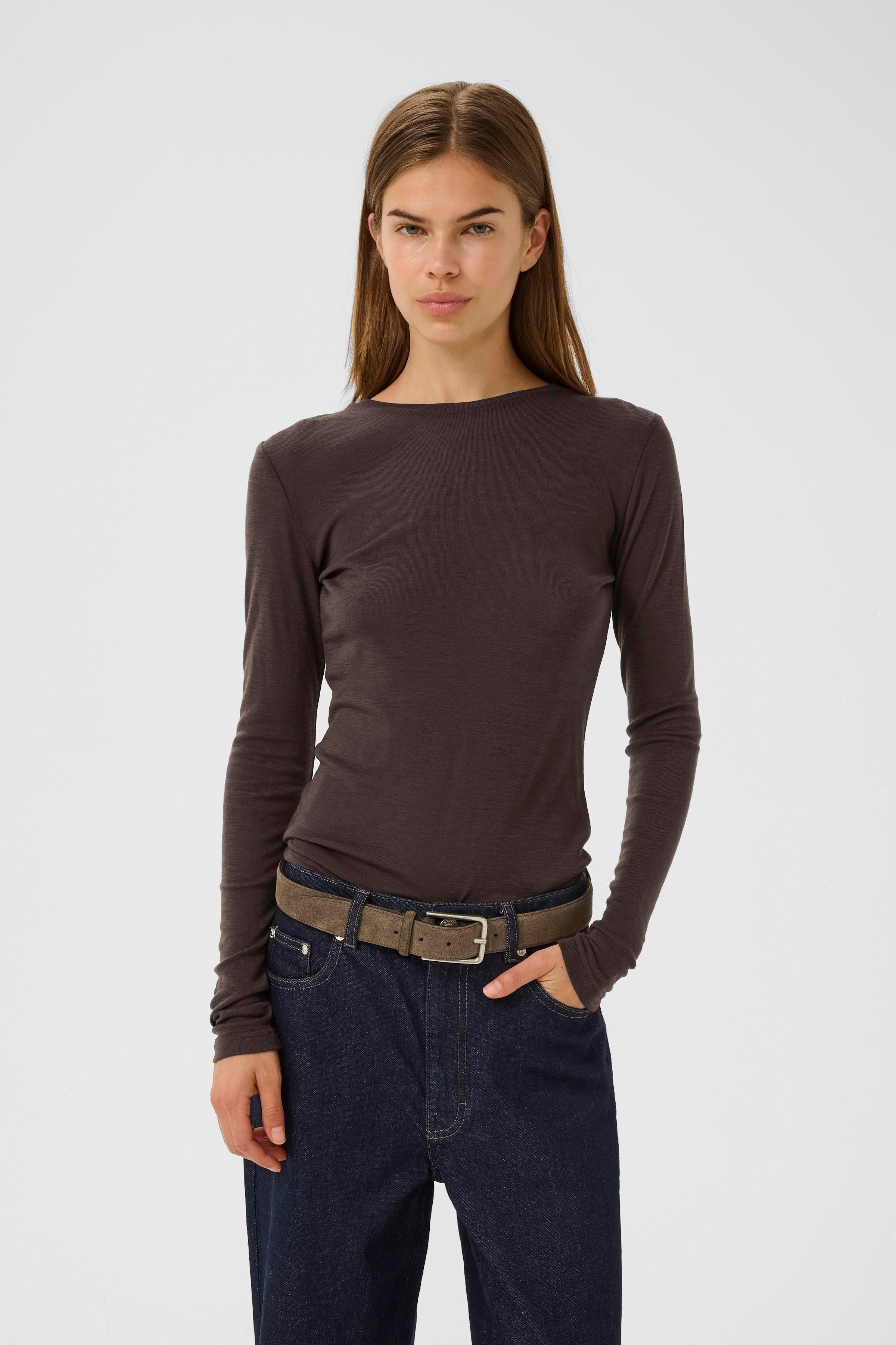 GZninia T-shirt LOOKBOOK FRONT 10910696-191106