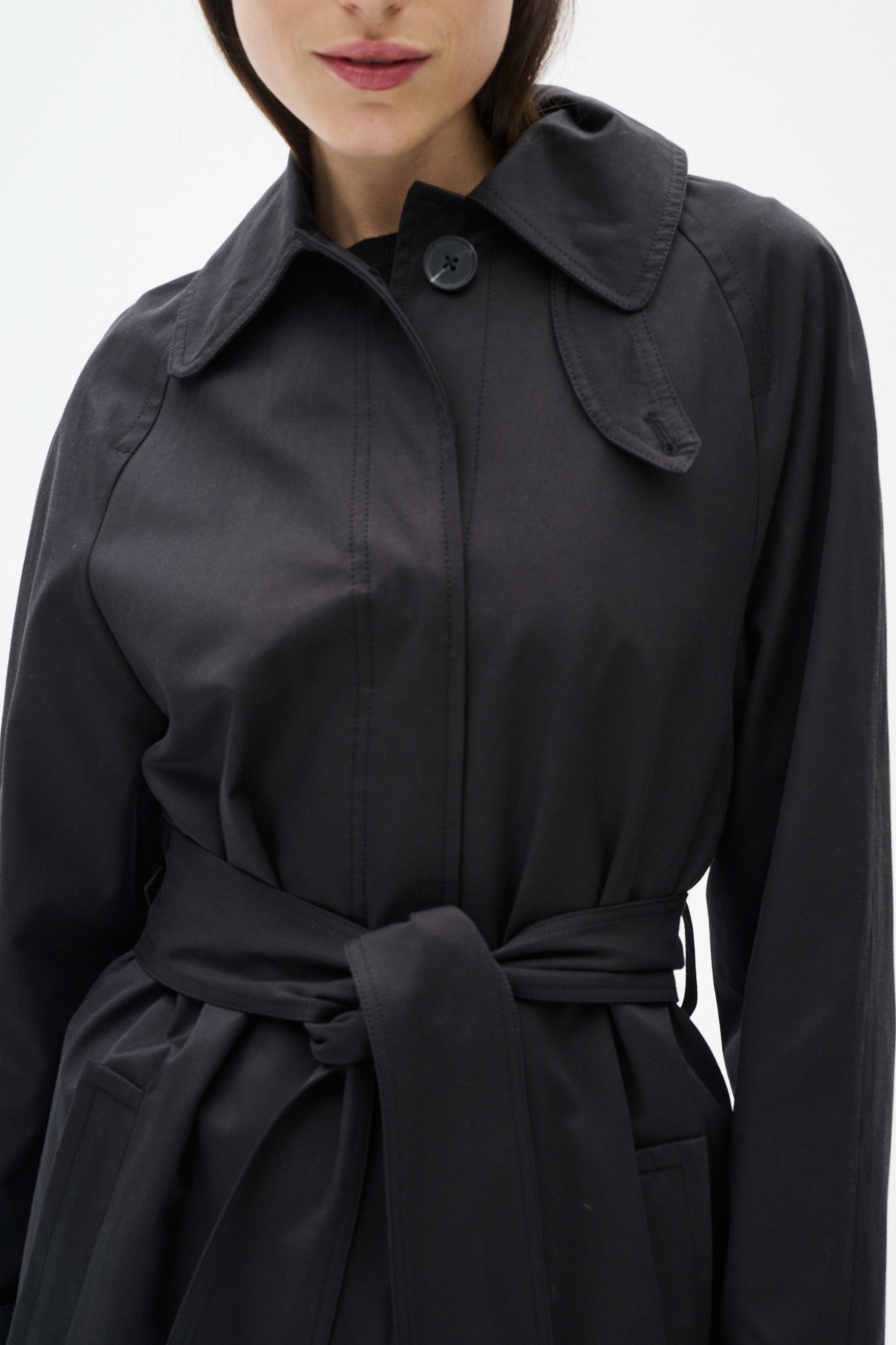 MazieIW Trenchcoat LOOKBOOK DETAIL 30109944-194008