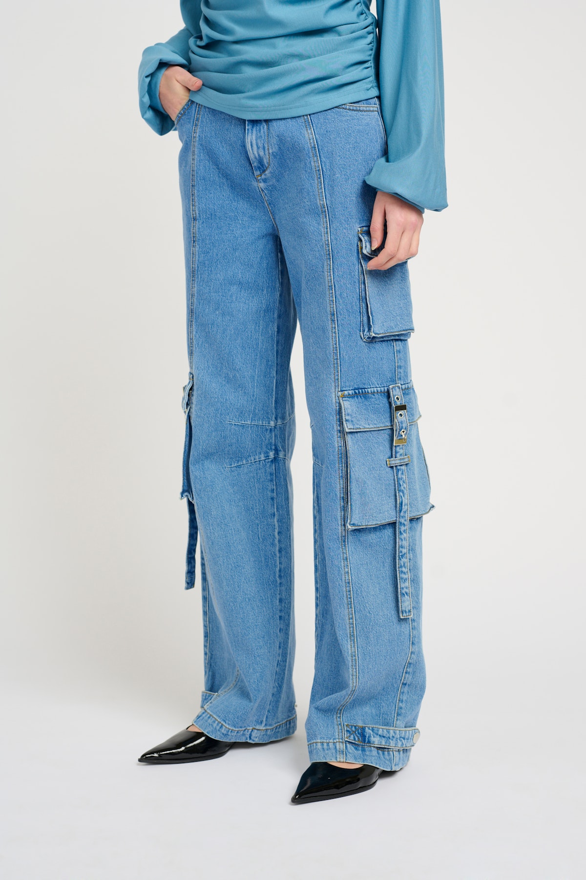 【SATIIIZ】Leiden Pintuck Cargo Denim Pants 3915_69122224-2976-4220-9790-