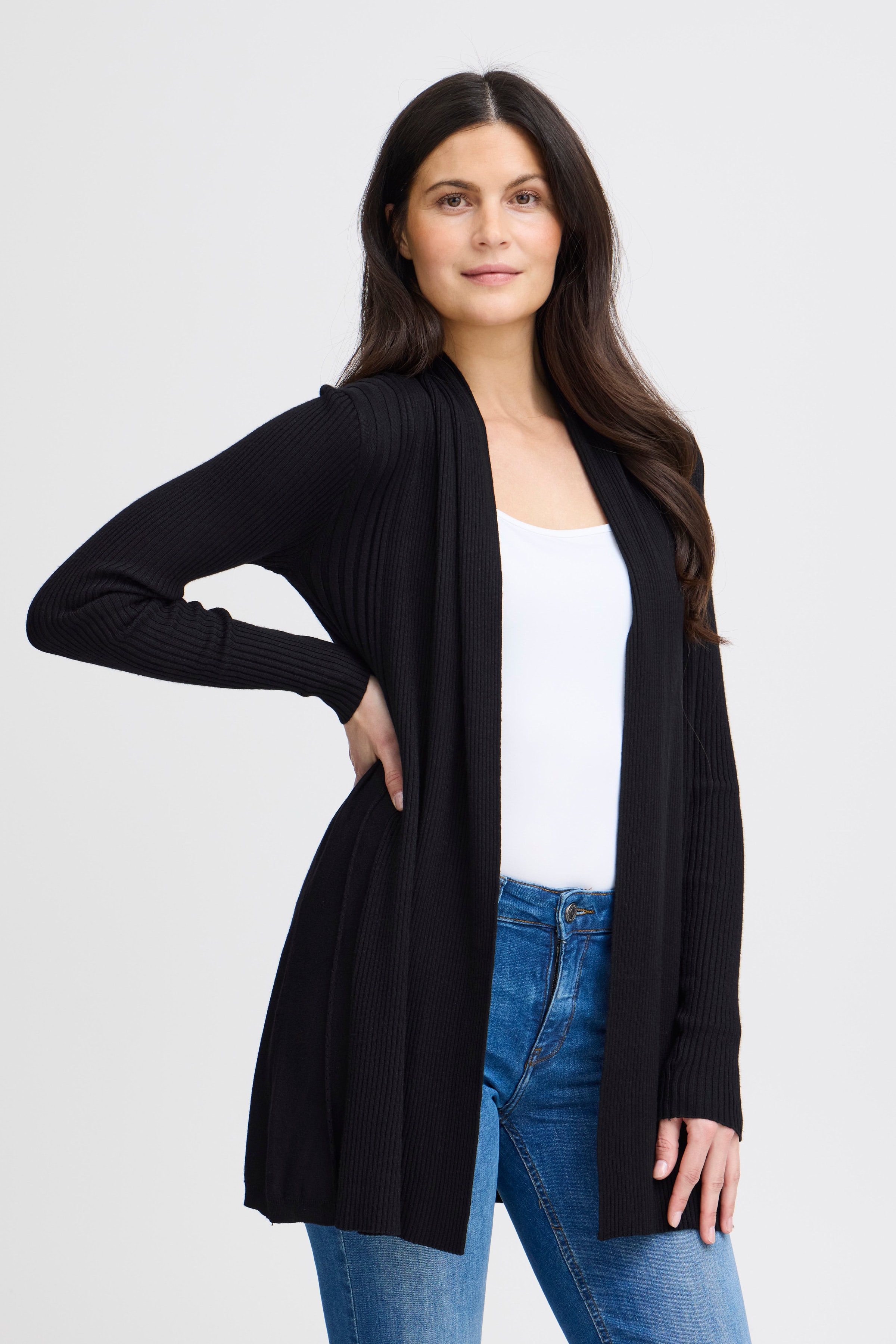 Strikket cardigan LOOKBOOK FRONT 600778-60096