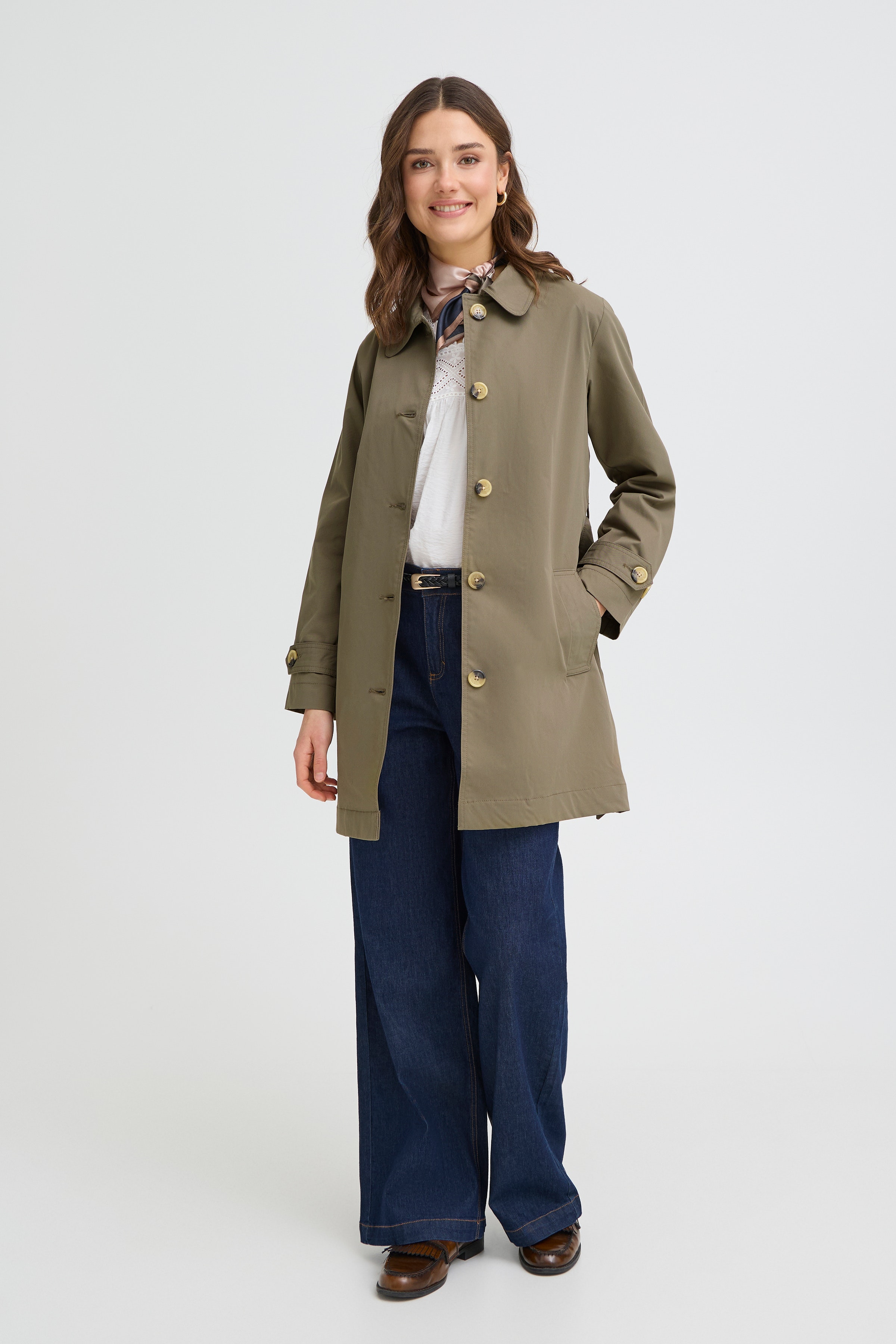 FRTRINA Yttertøy LOOKBOOK FRONT 20615658-180516