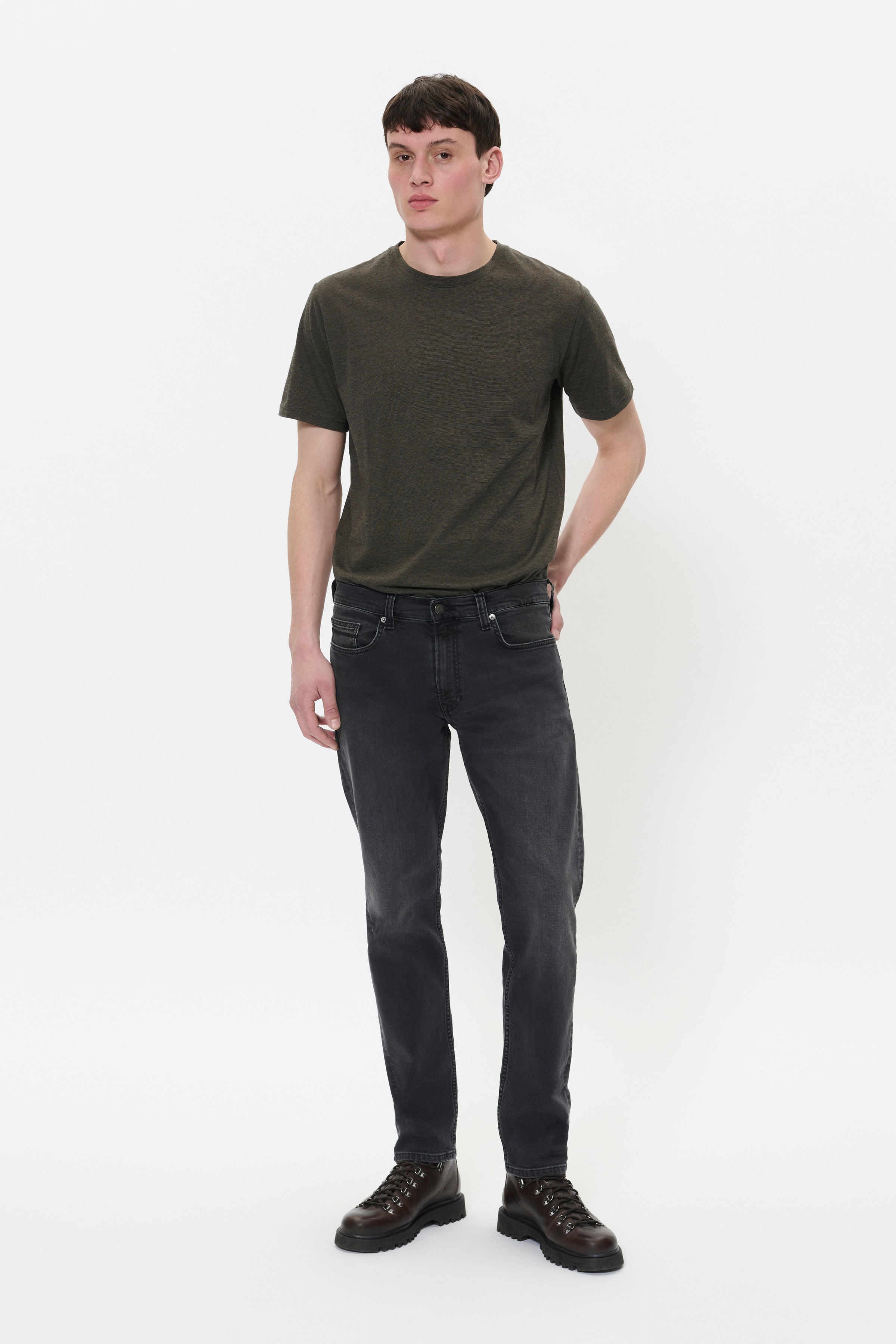 MAJake Bukser LOOKBOOK FRONT 30208036-303779