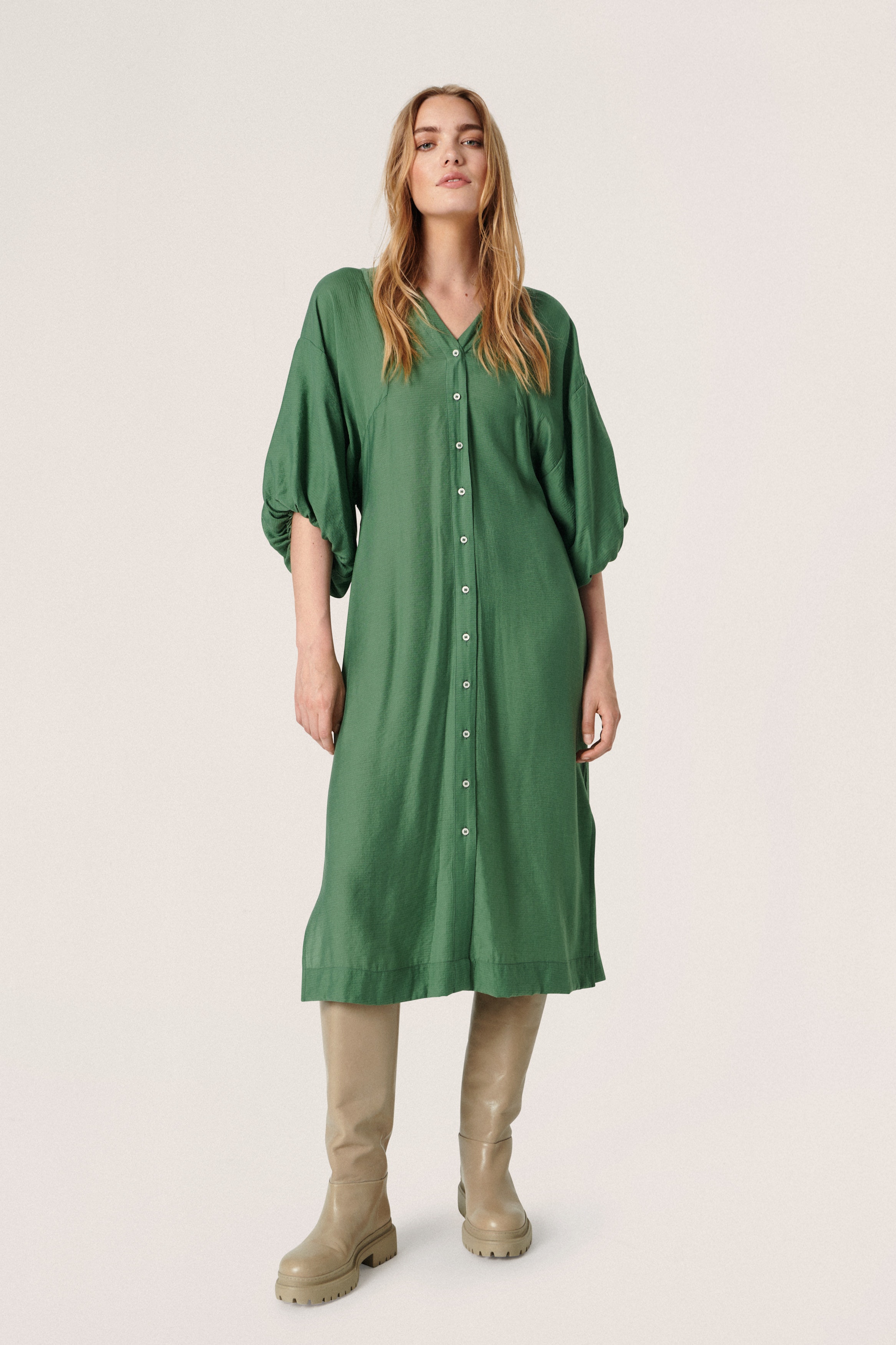 SLAminah Kleid LOOKBOOK FRONT 30406324-175912