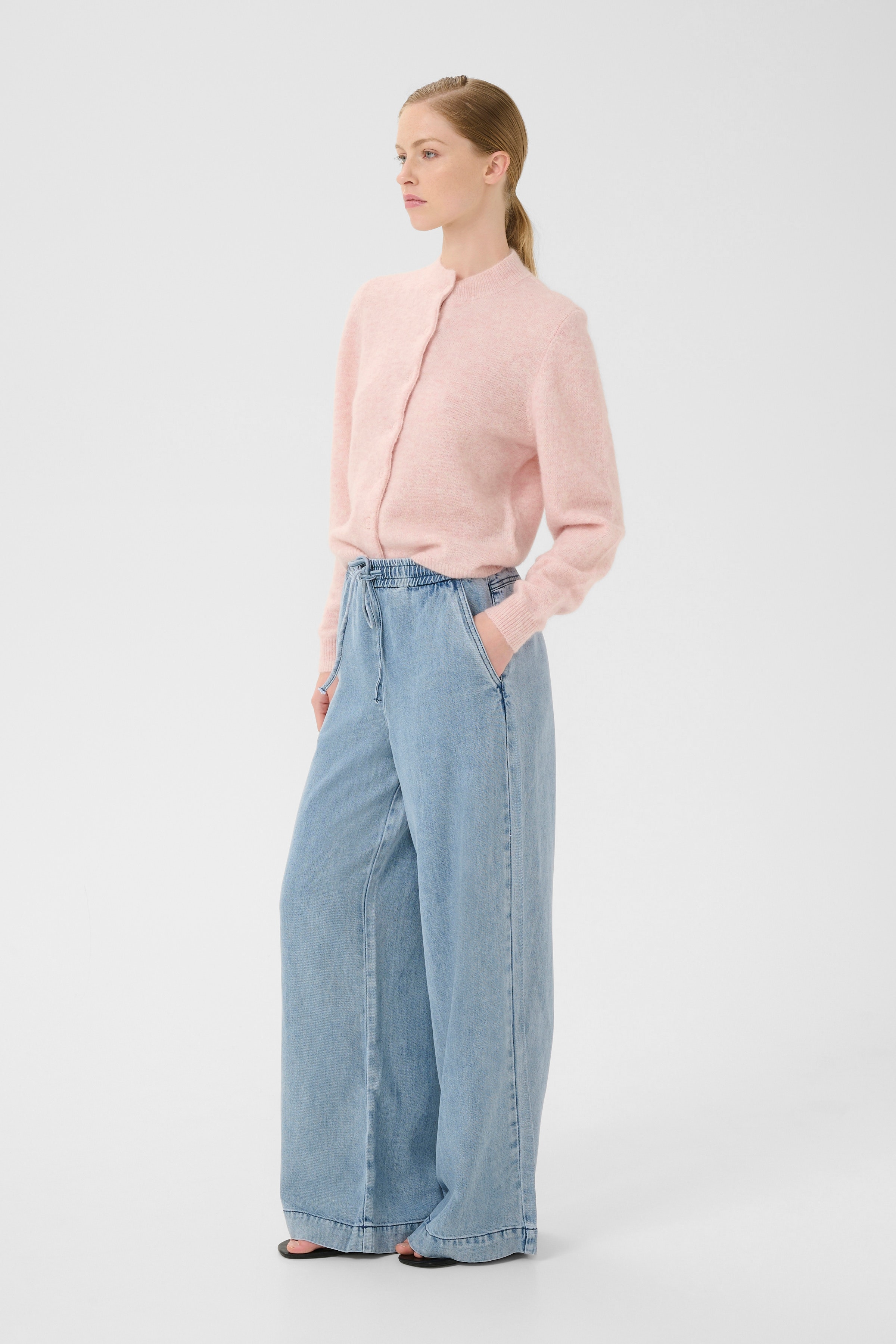 GZfelina Trousers LOOKBOOK FRONT 10909941-104611