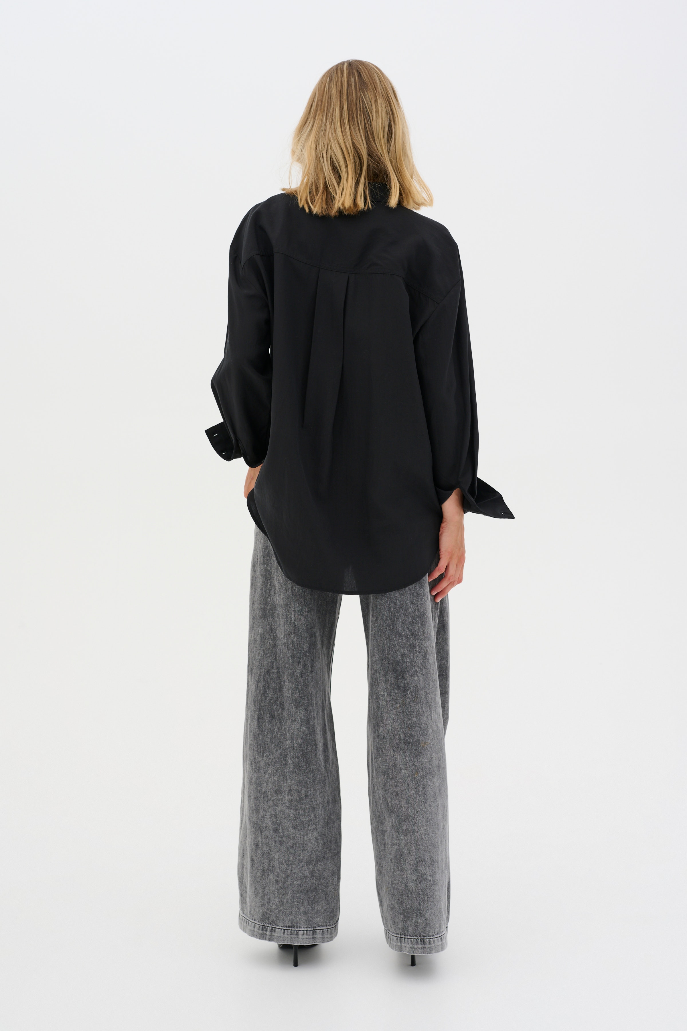 MaloMW Trousers LOOKBOOK BACK 10704780-100081