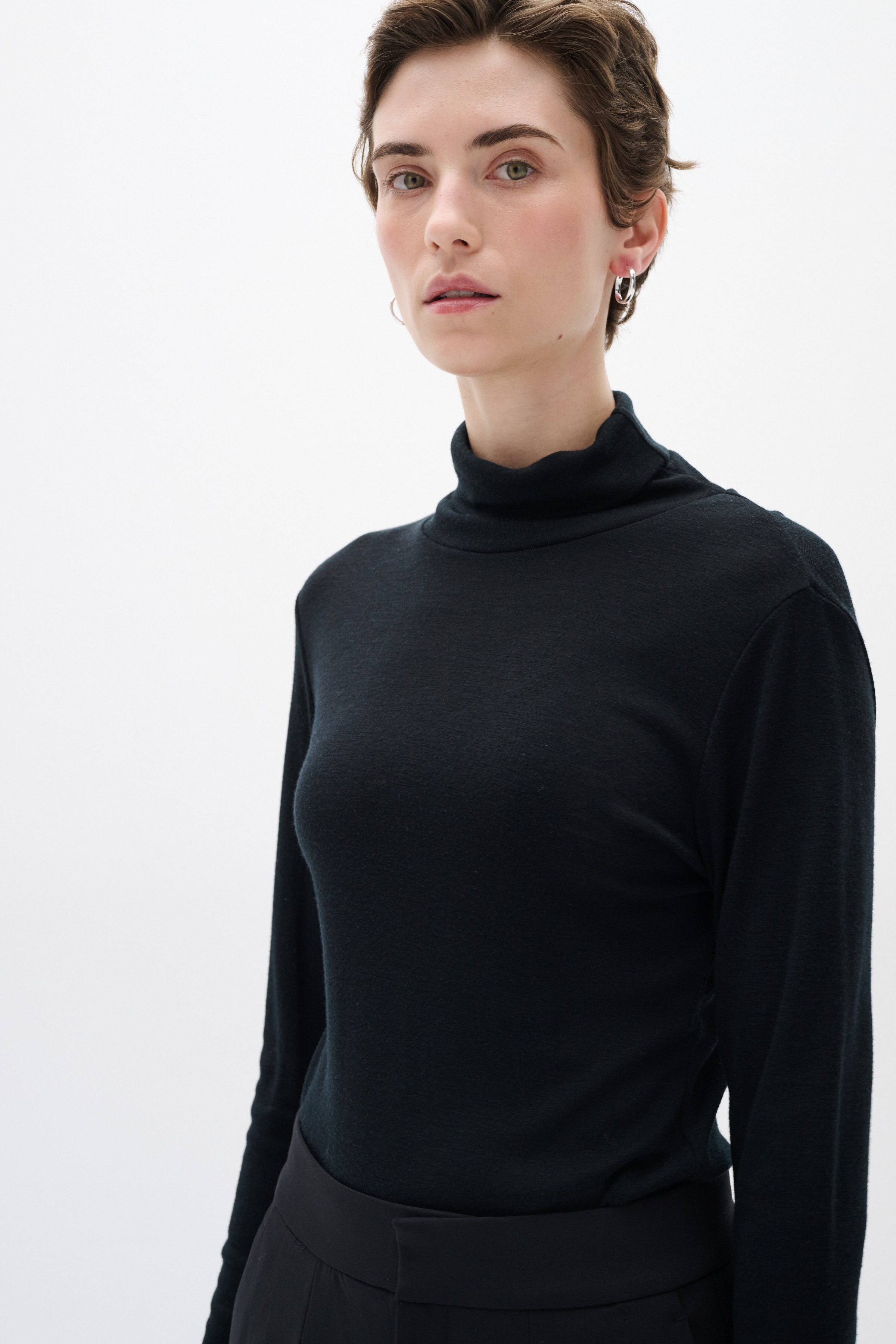 FangIW Rollneck LOOKBOOK DETAIL 30106097-194008