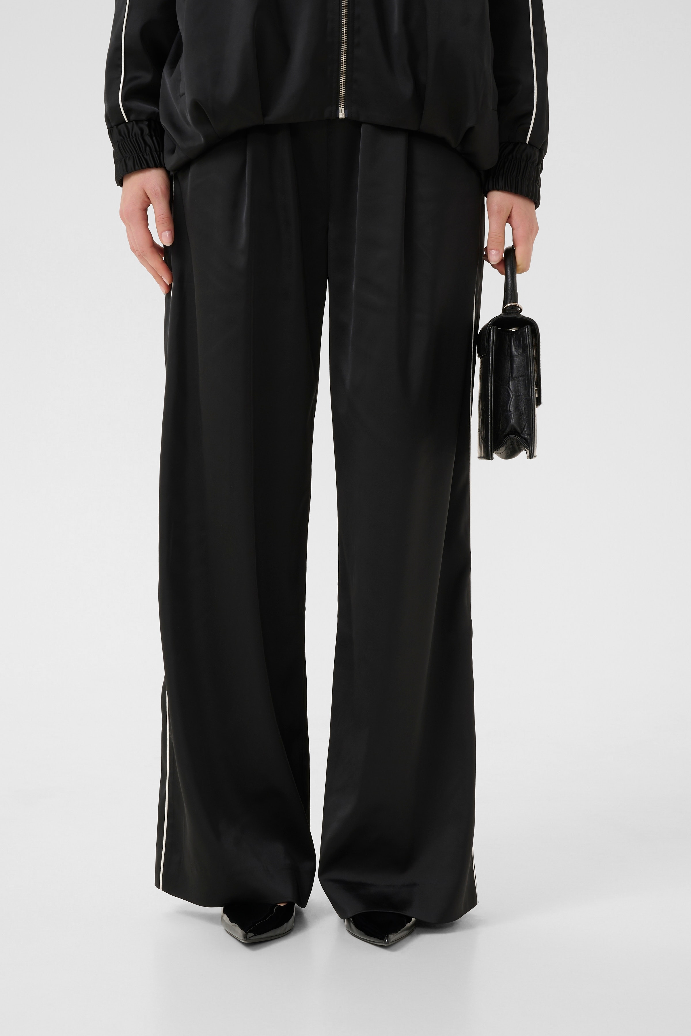 GZbicca Byxor LOOKBOOK FRONT 10910646-100017