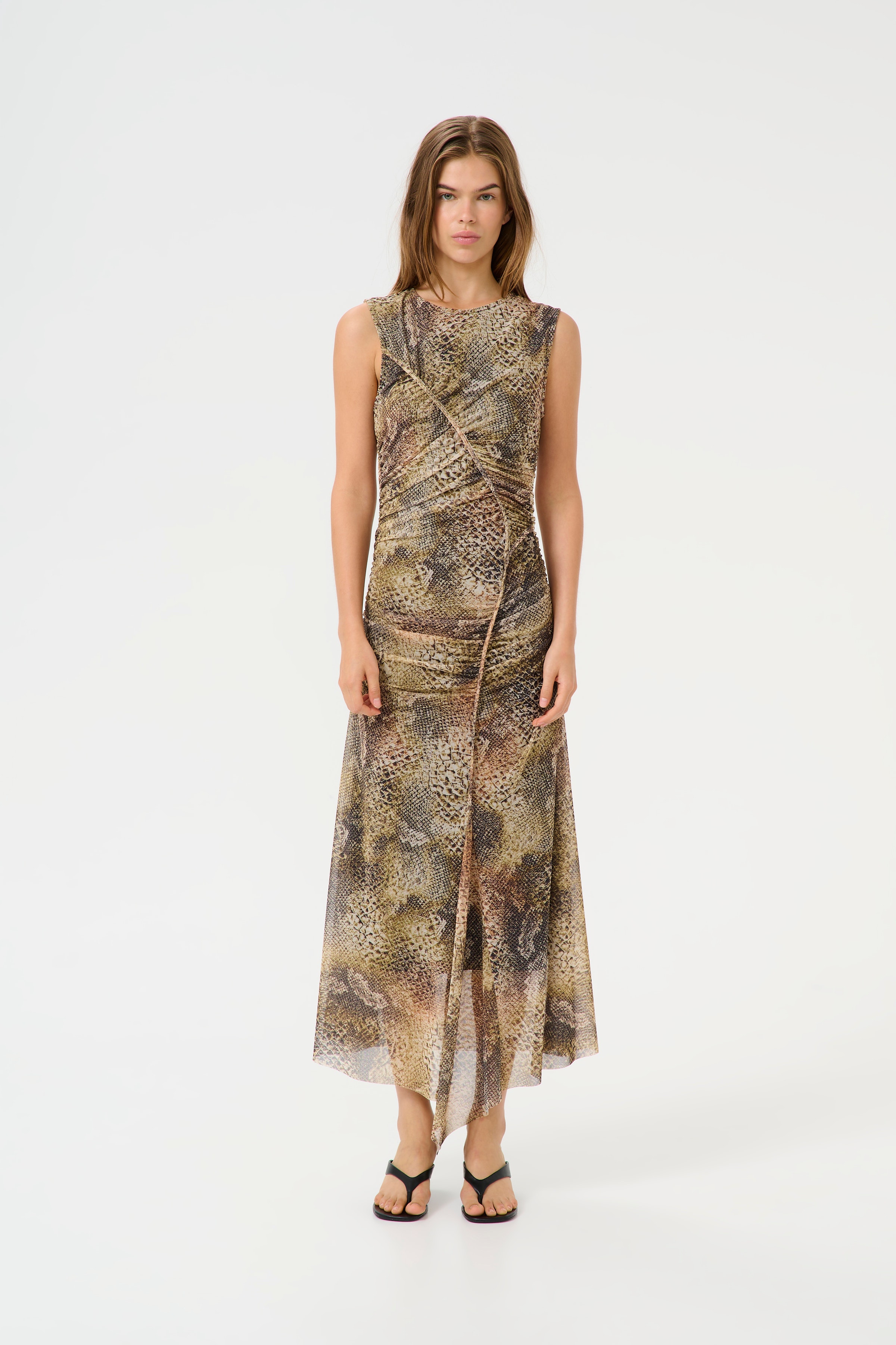 GZmenny Kleid LOOKBOOK FRONT 10910318-107549