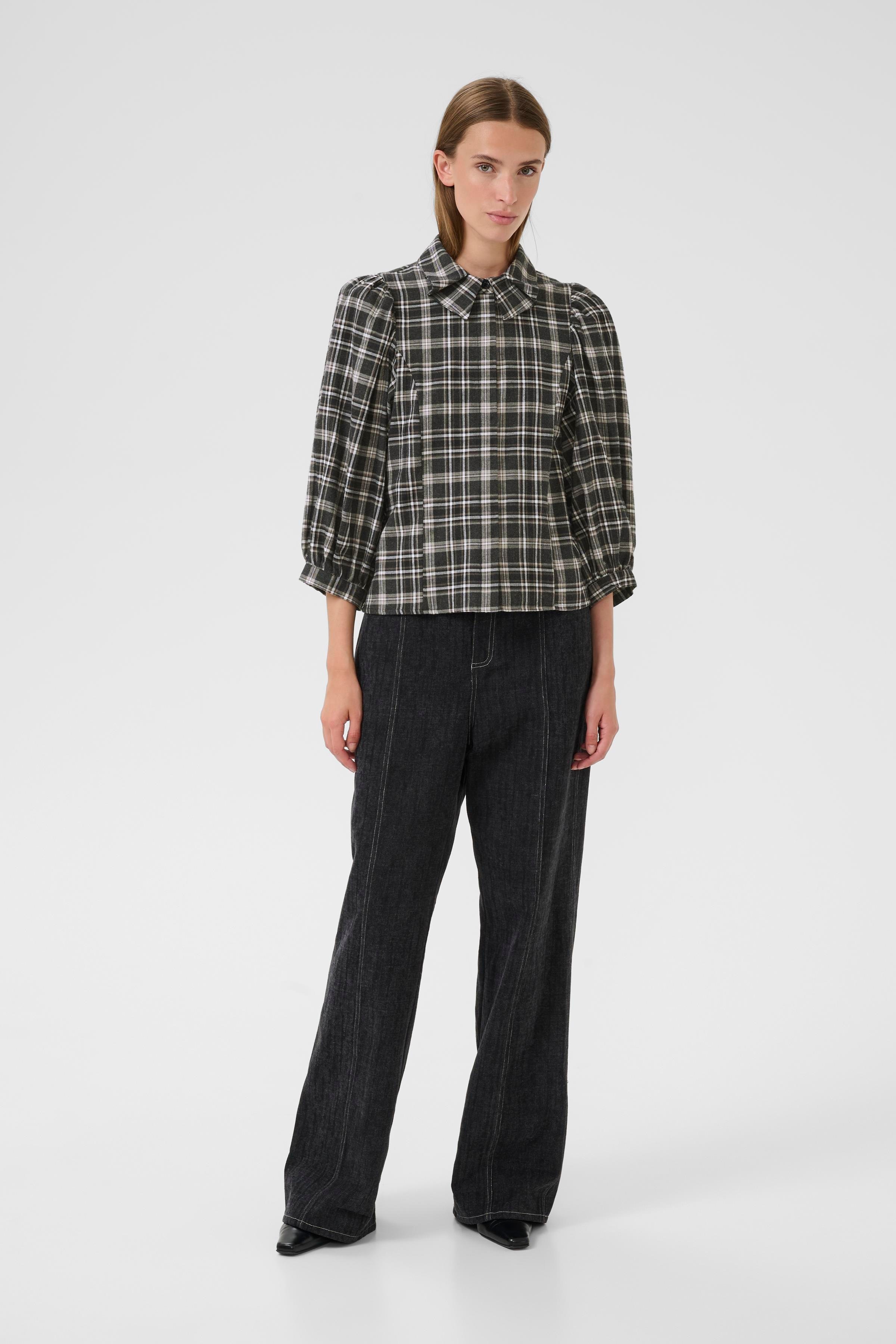 KBBelis Blus LOOKBOOK FRONT 10105622-108372
