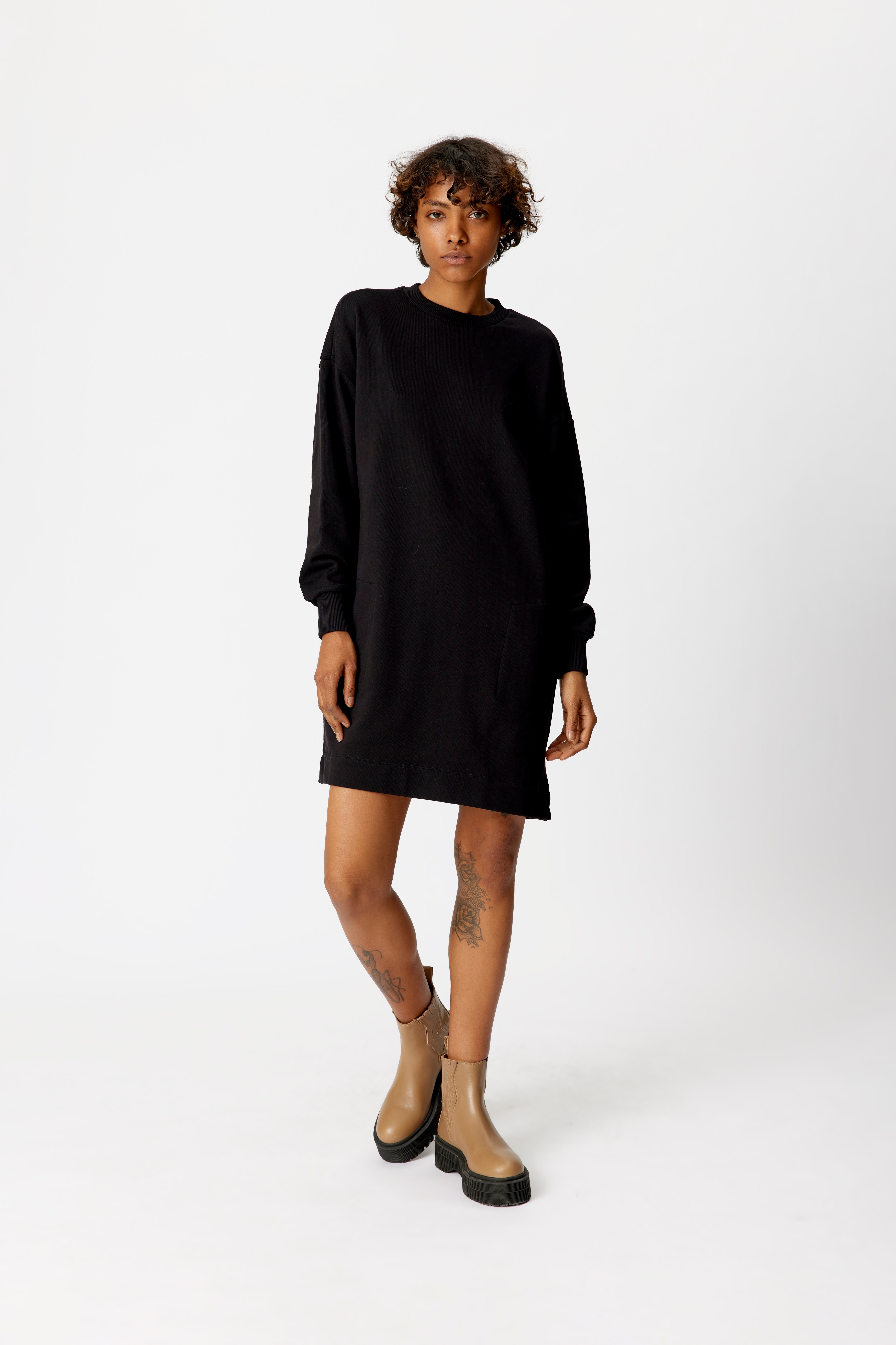 BirtaGZ Sweatshirt LOOKBOOK FRONT 10905869-100017