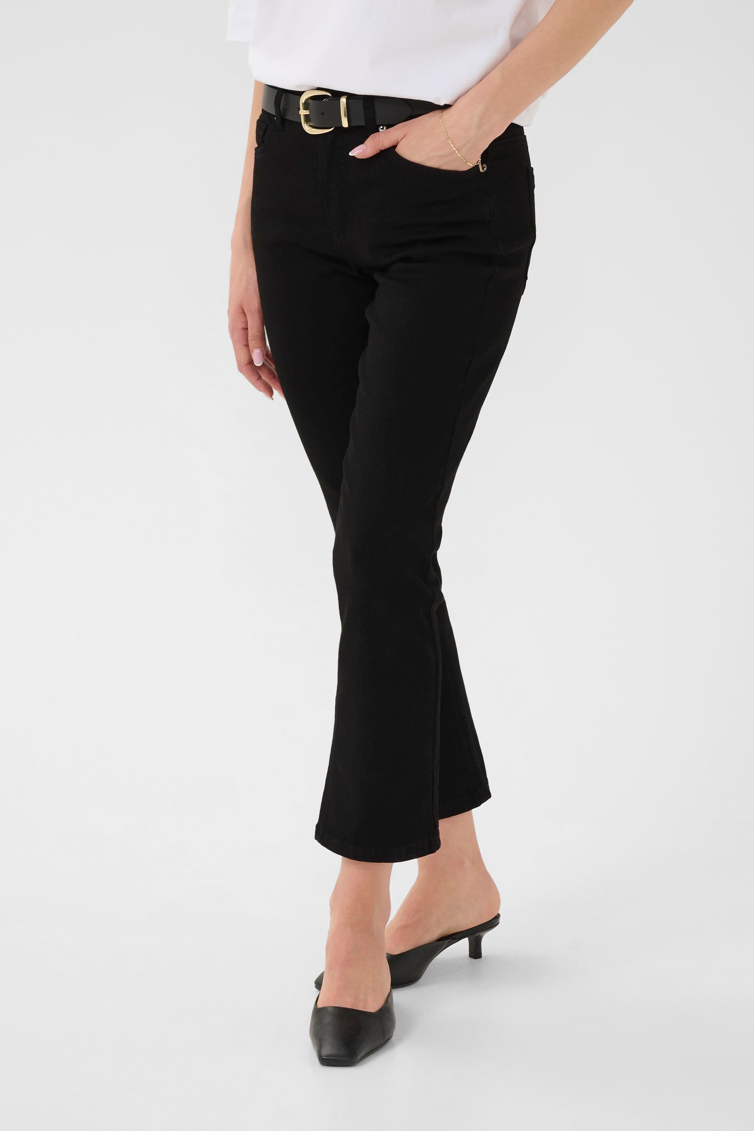 KAriver Jeans LOOKBOOK FRONT 10511088-100121