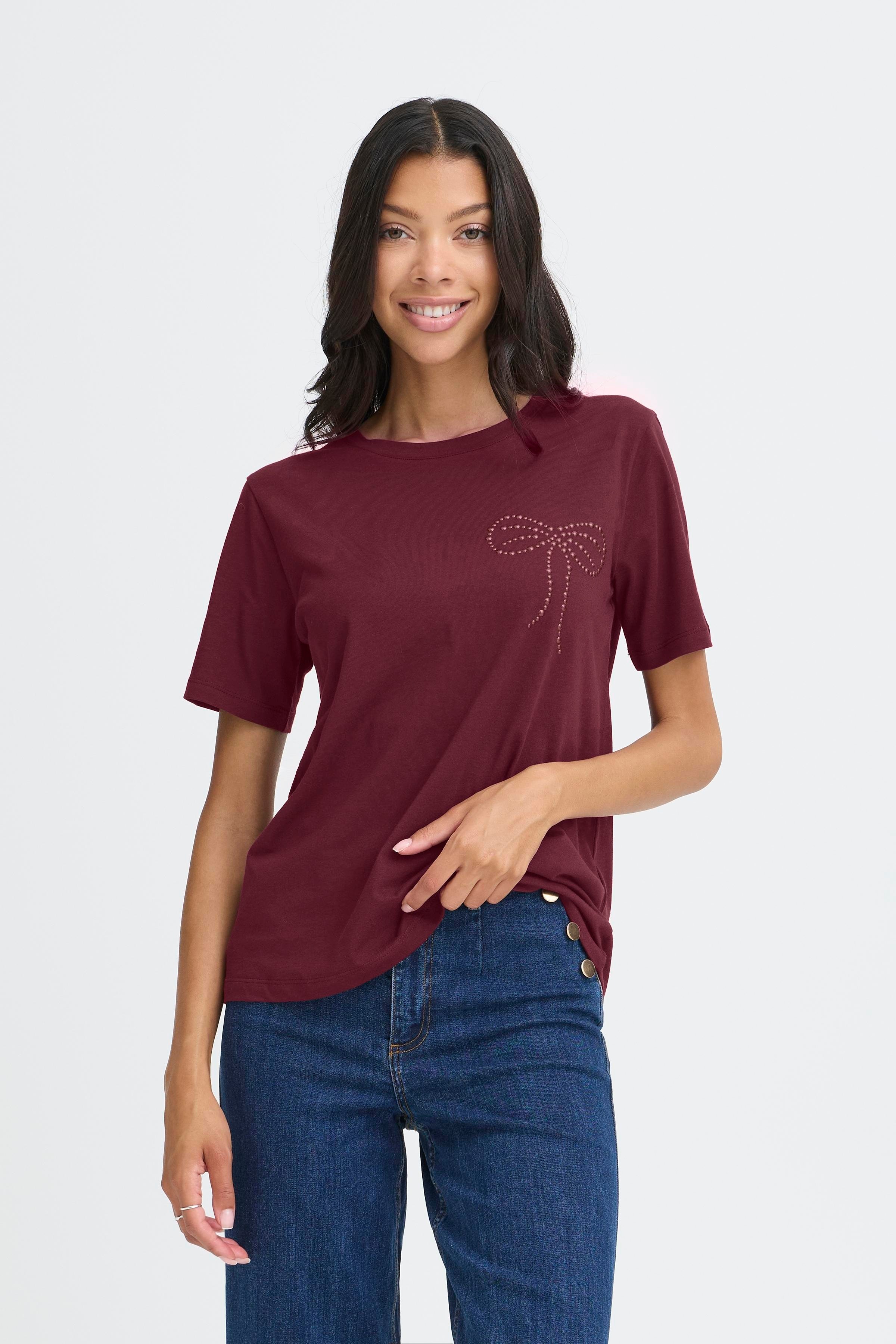 BYSELENE T-shirt LOOKBOOK FRONT 20816830-191627