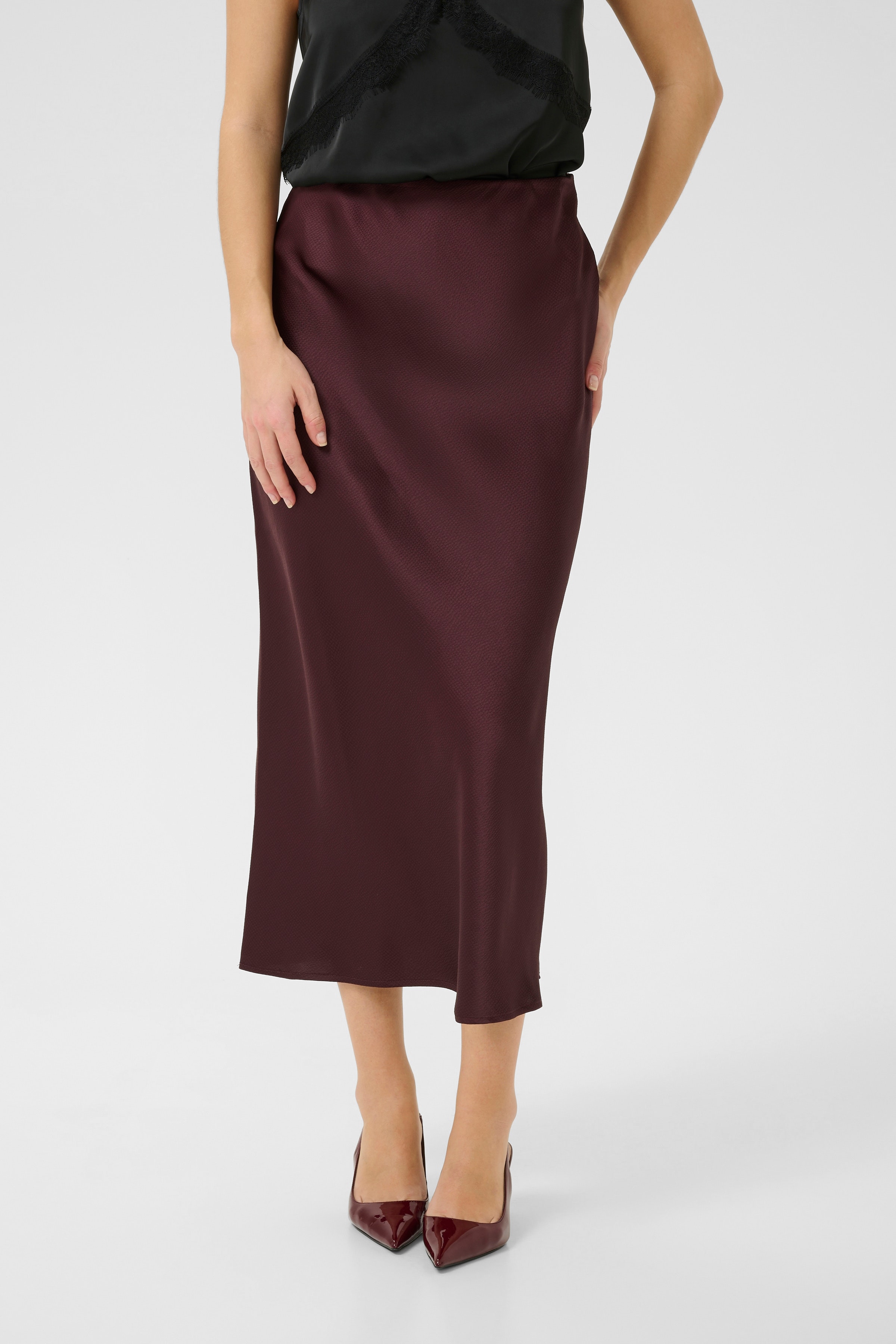 KAlotte Skjørt LOOKBOOK FRONT 10508853-191619