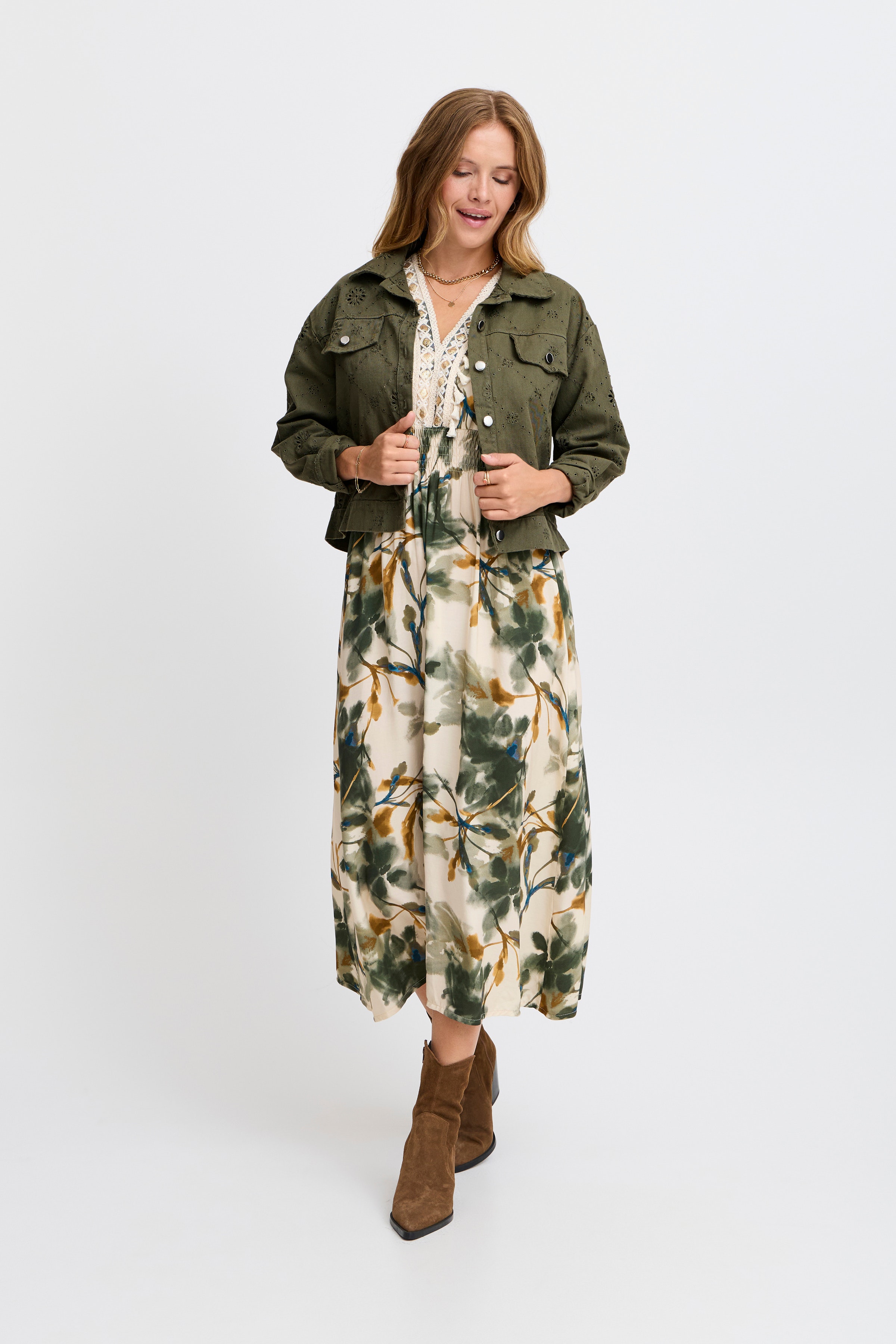 SBJADZIA Casual Jacke LOOKBOOK FRONT 22100701-180515