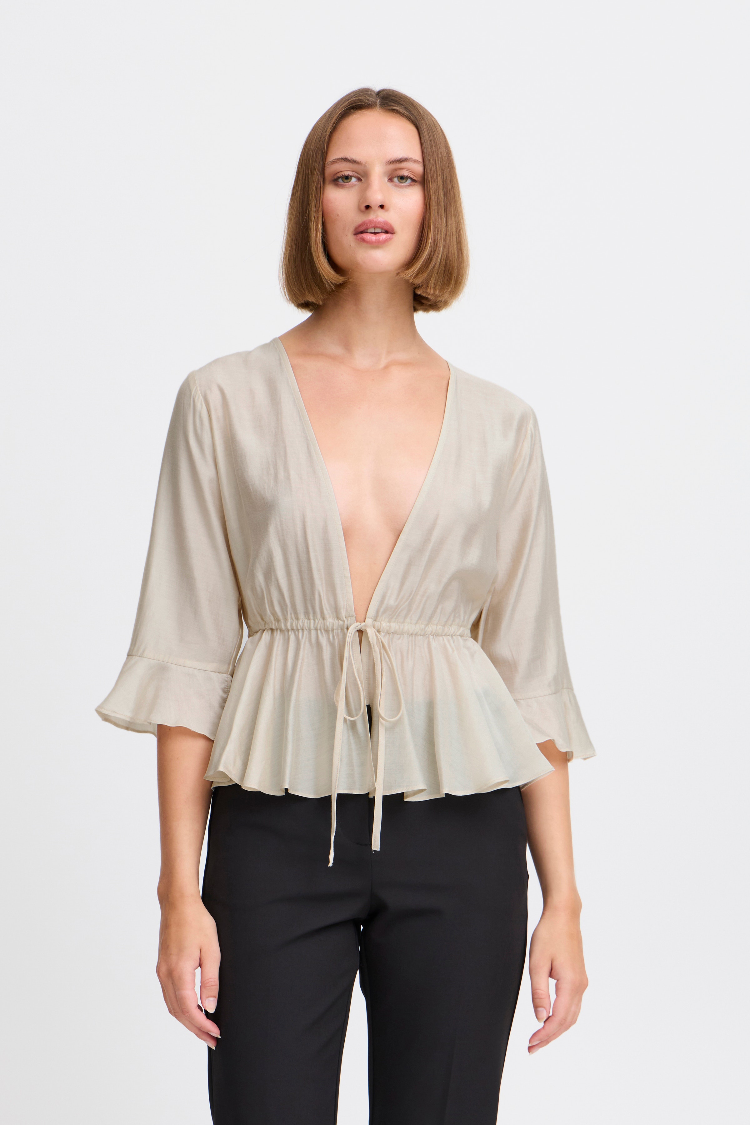 IXKORNELIA Bluse LOOKBOOK FRONT 20123340-124301