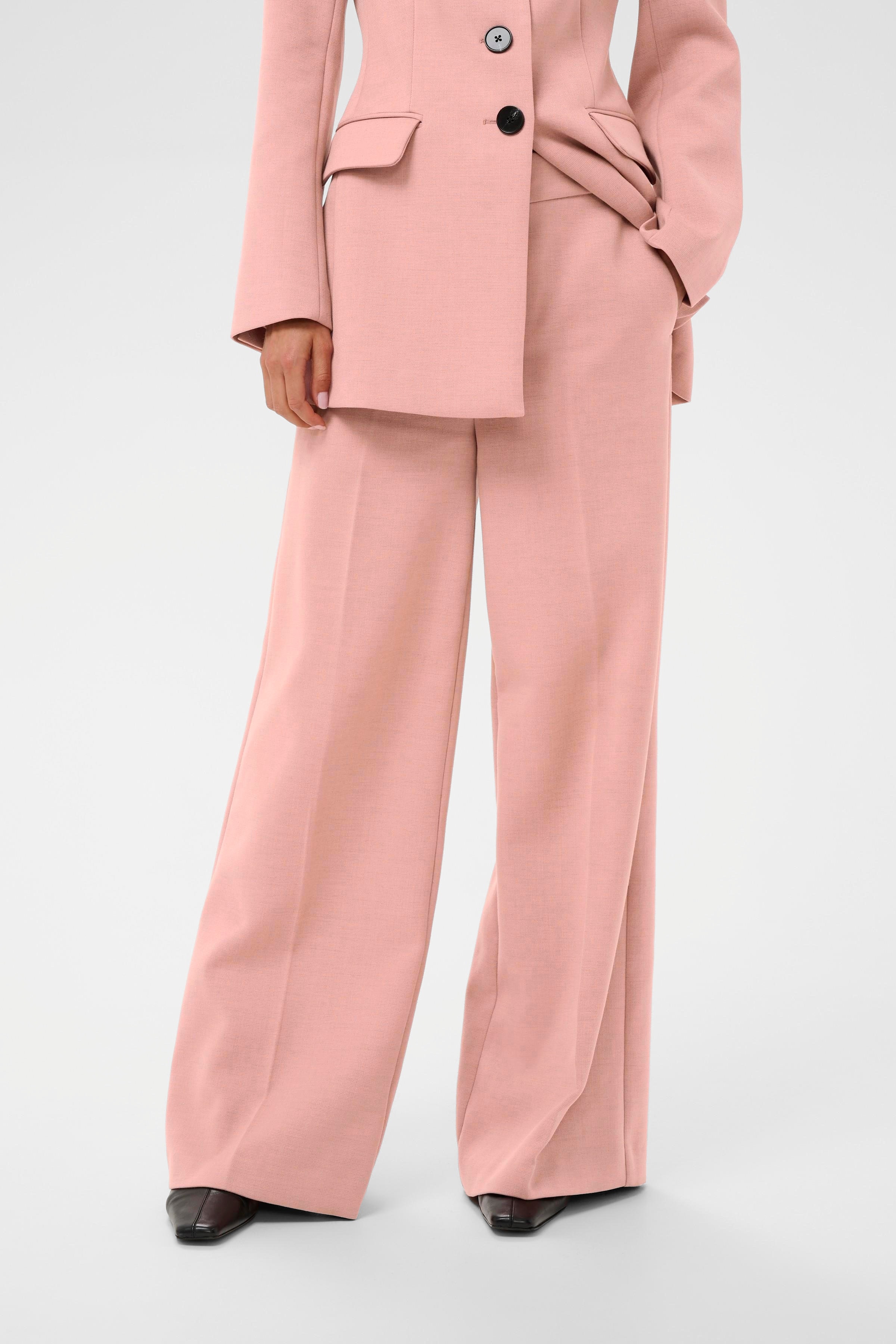 HOLLYNIW Bukser LOOKBOOK FRONT 30112214-1715141