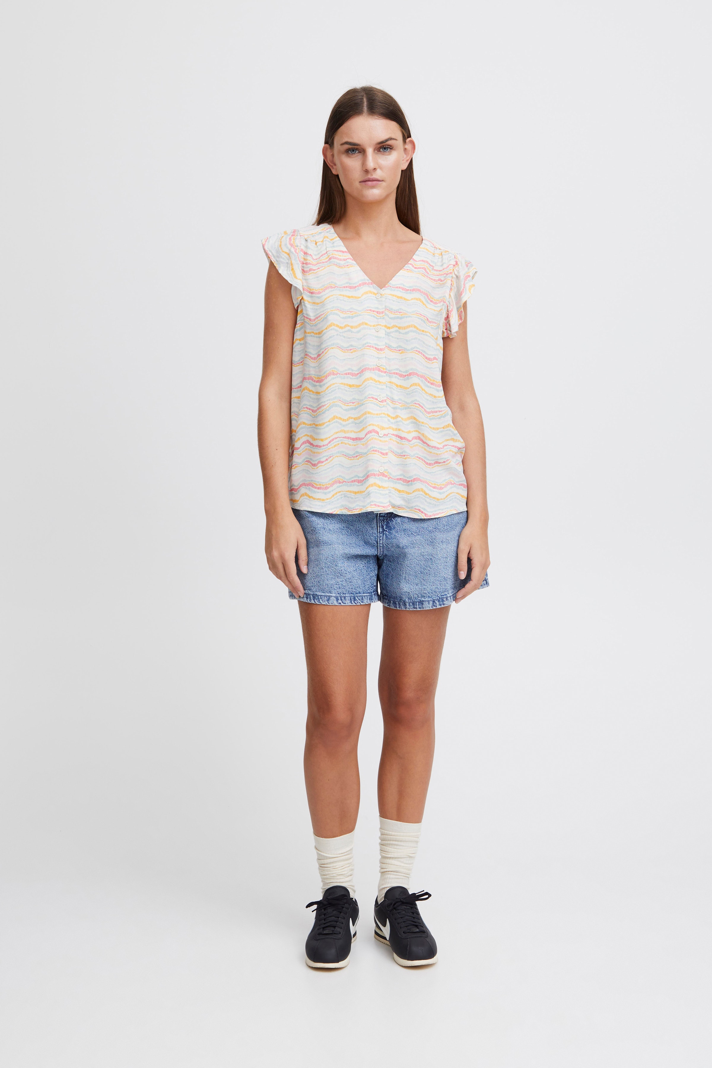 IHVERA Bluse LOOKBOOK FRONT 20121159-203845