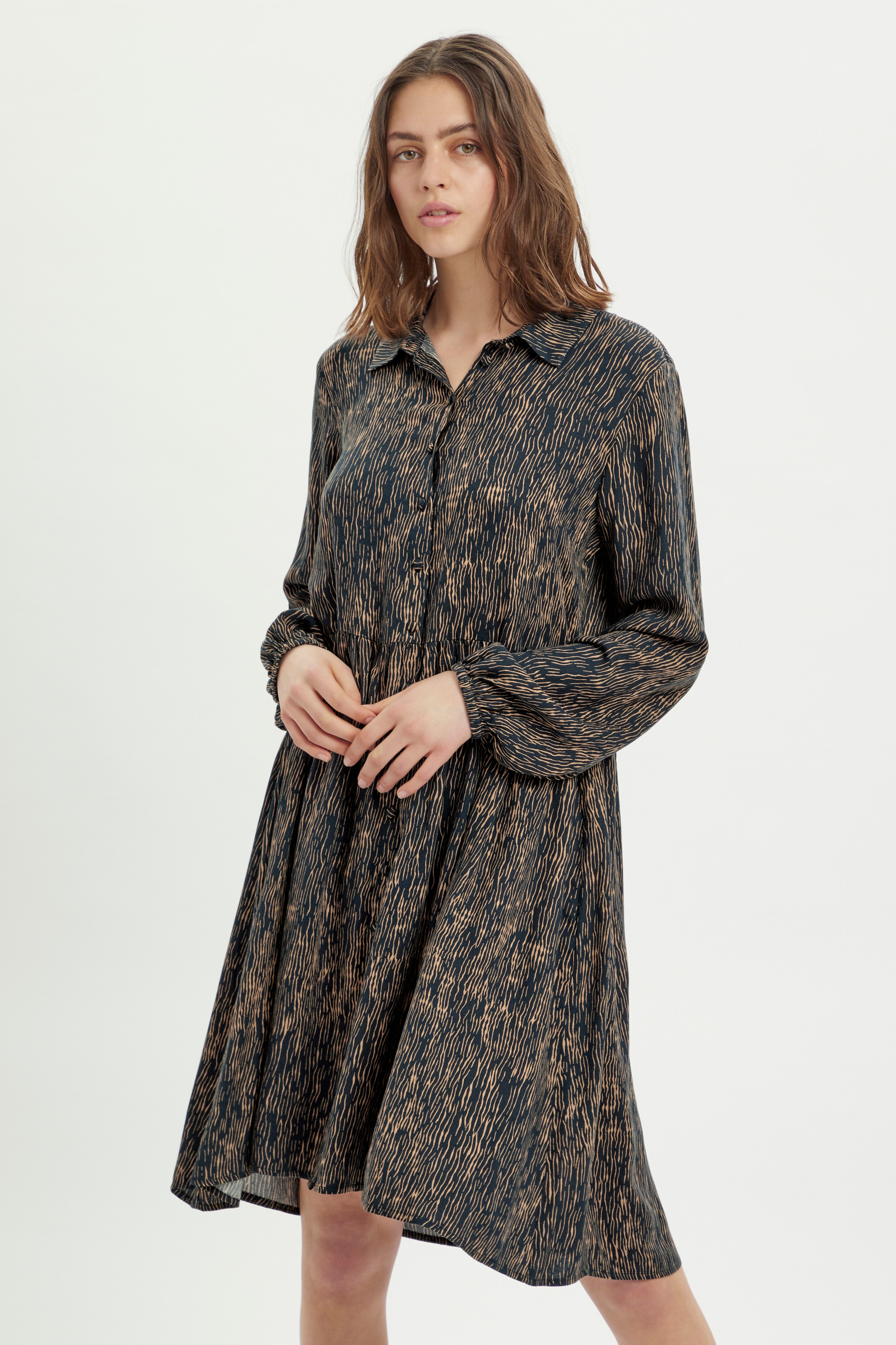 MWFlora Dress LOOKBOOK FRONT 10703538-101791