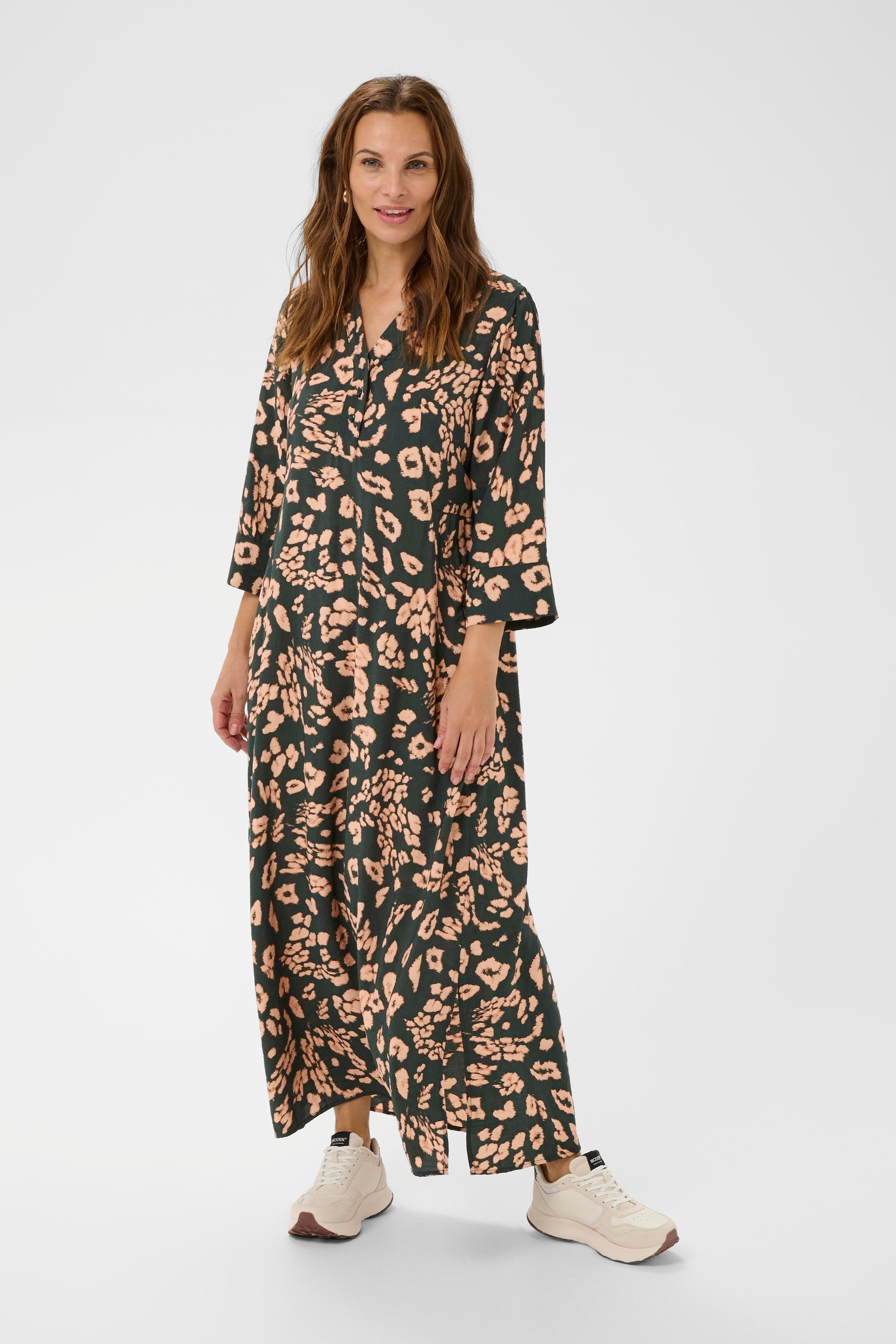 BPiris Kleid LOOKBOOK FRONT 40200061-108689