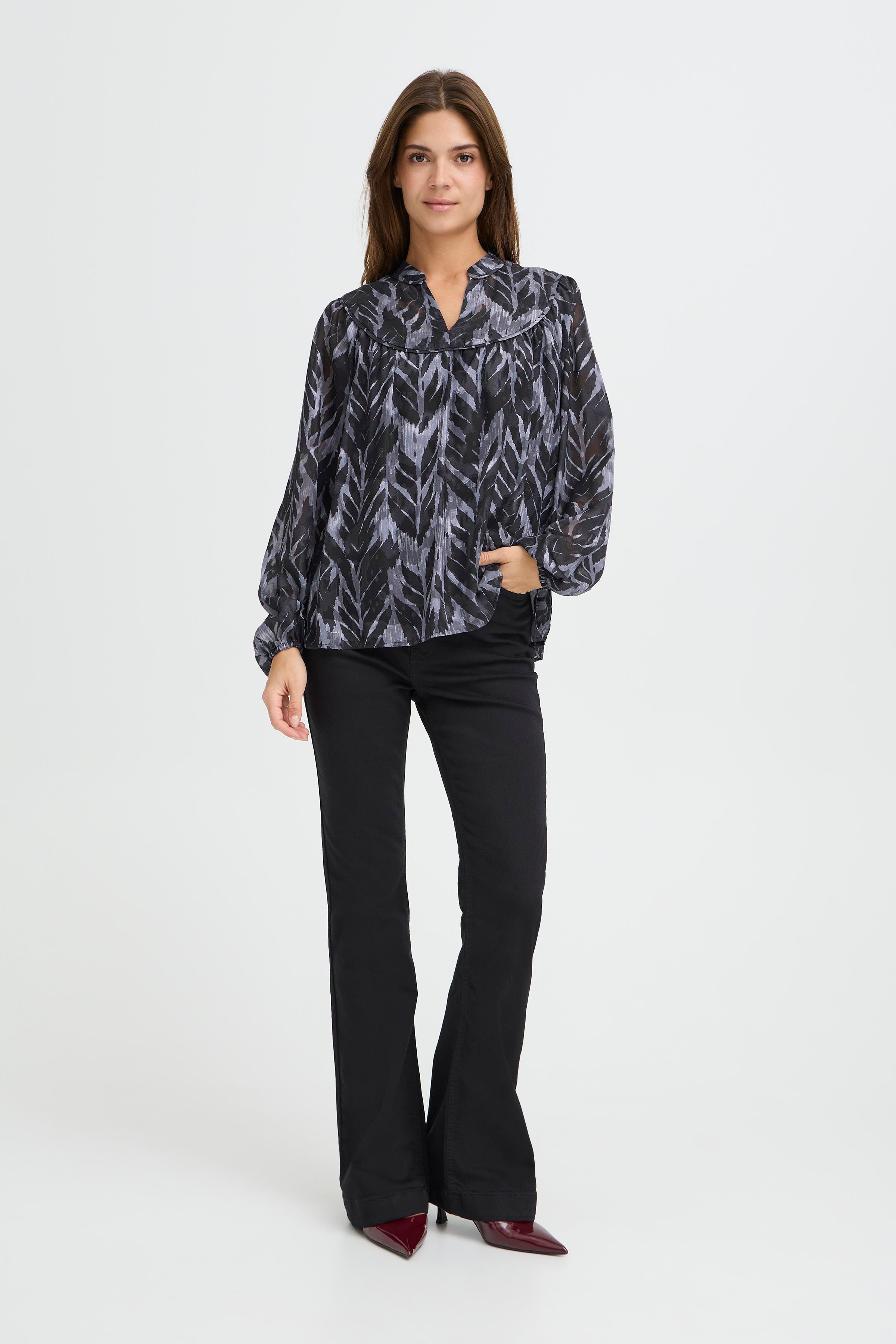 PZANN Bluse LOOKBOOK FRONT 50210147-193911
