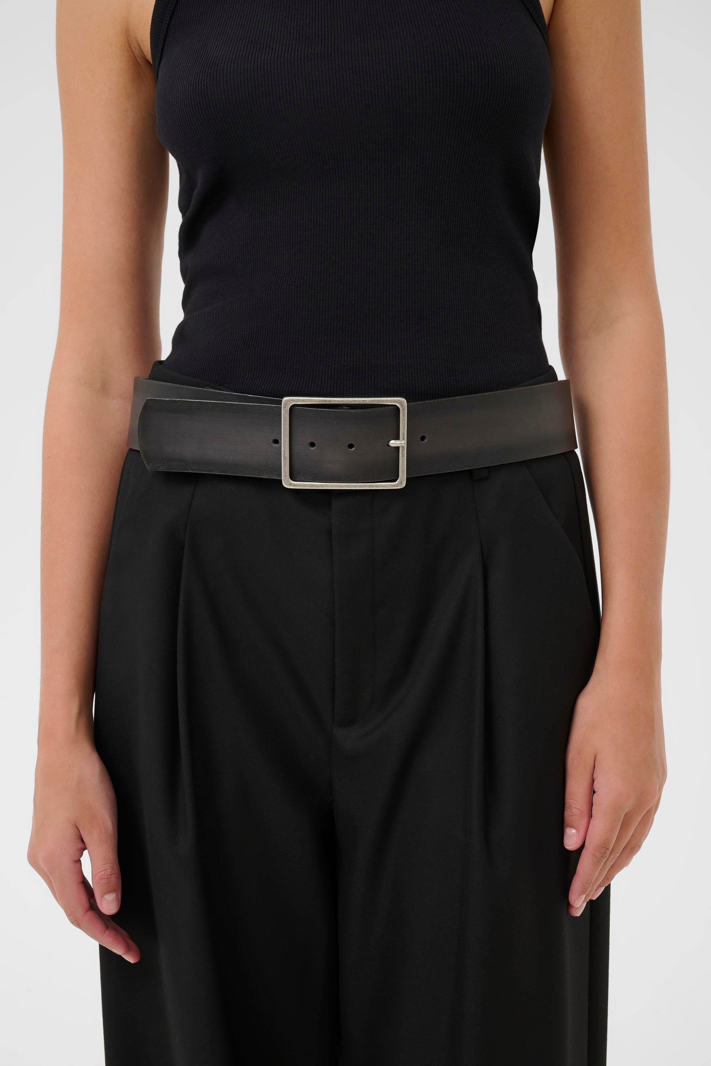 GZwhit Belt LOOKBOOK FRONT 10910578-108302