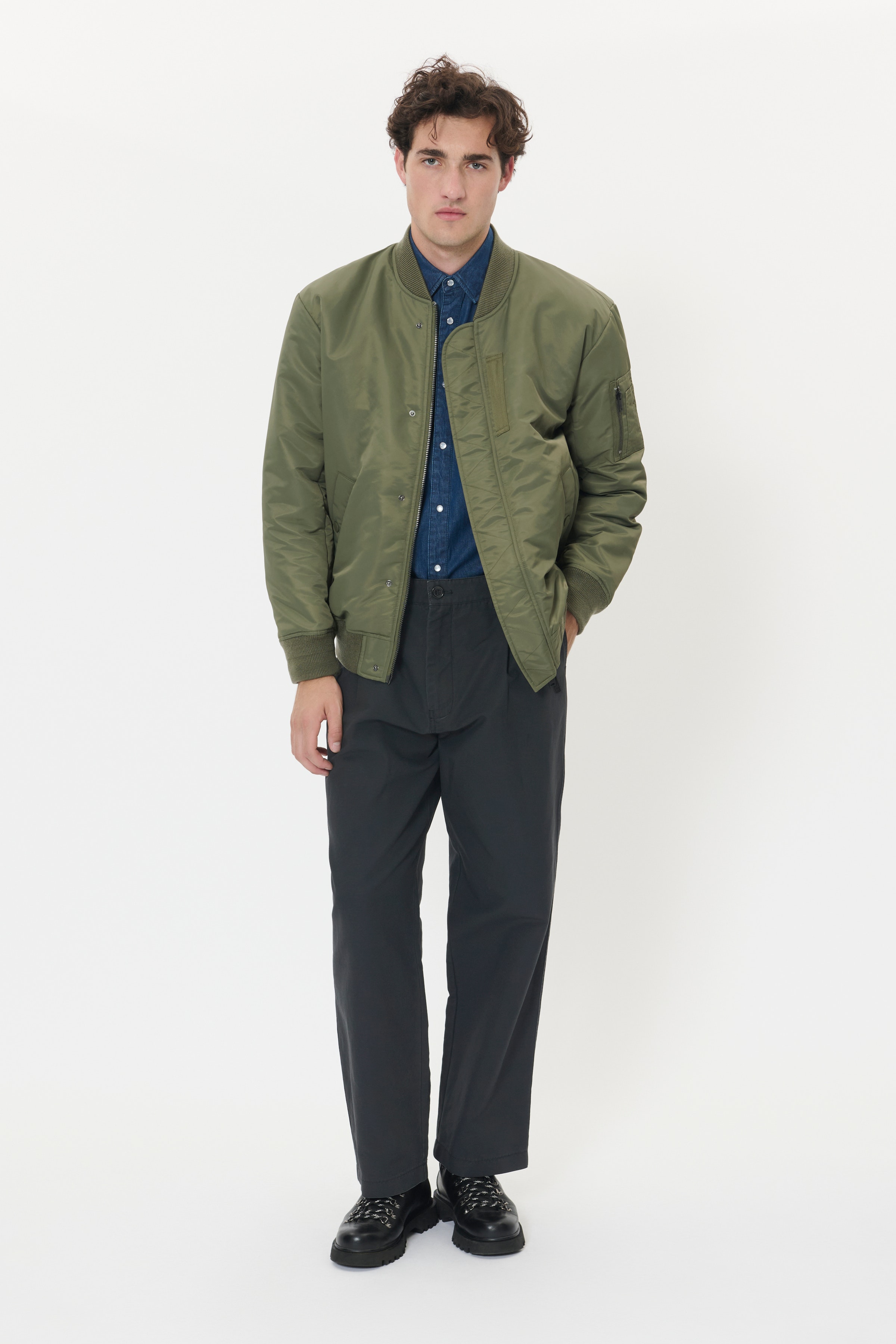 MAbatley M73 Bomberjakke LOOKBOOK FRONT 30208862-190515