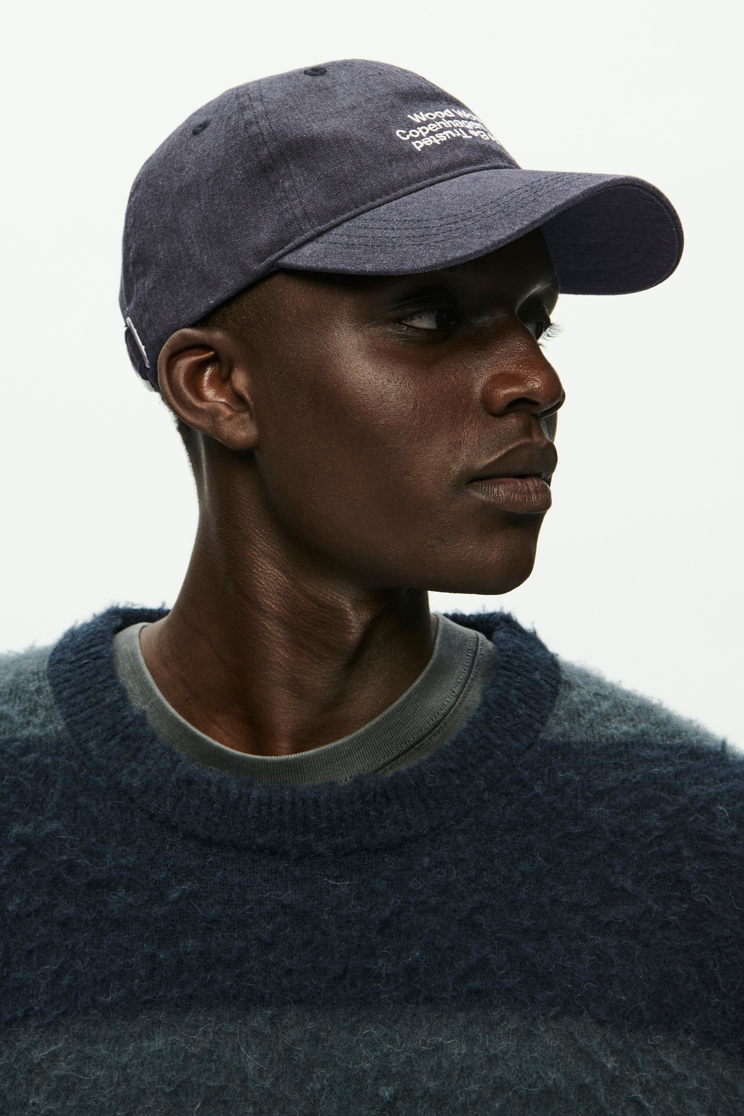 WWSignature Cap LOOKBOOK DETAIL 30251594-194406