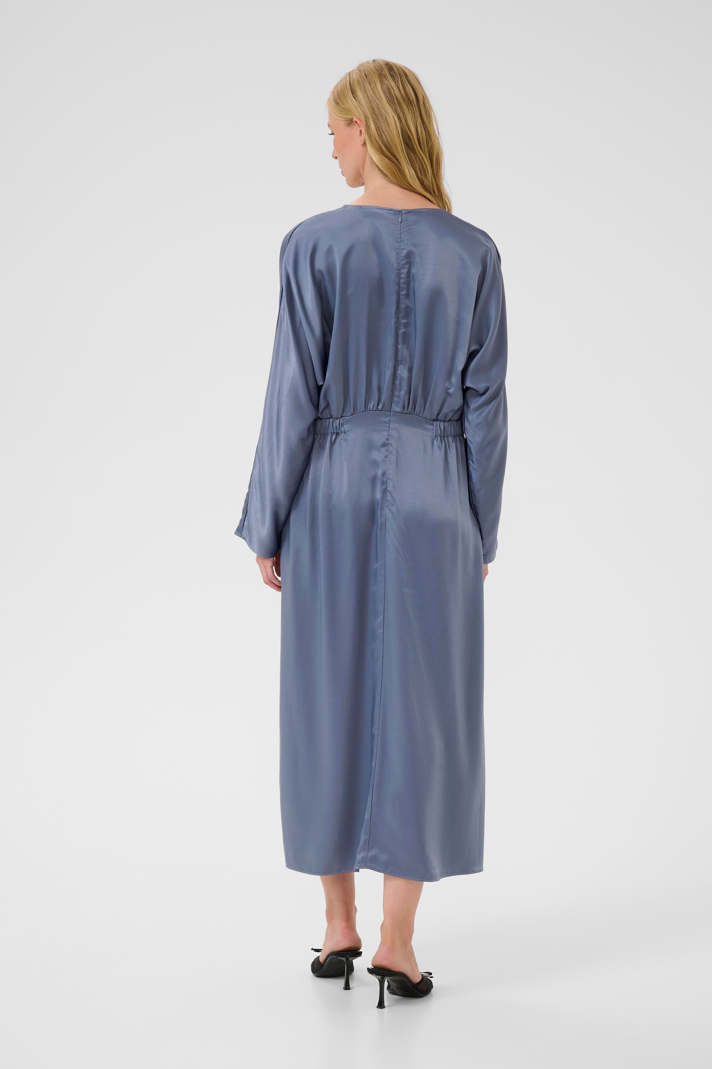 KBBlanca Dress LOOKBOOK FRONT 10105634-183910