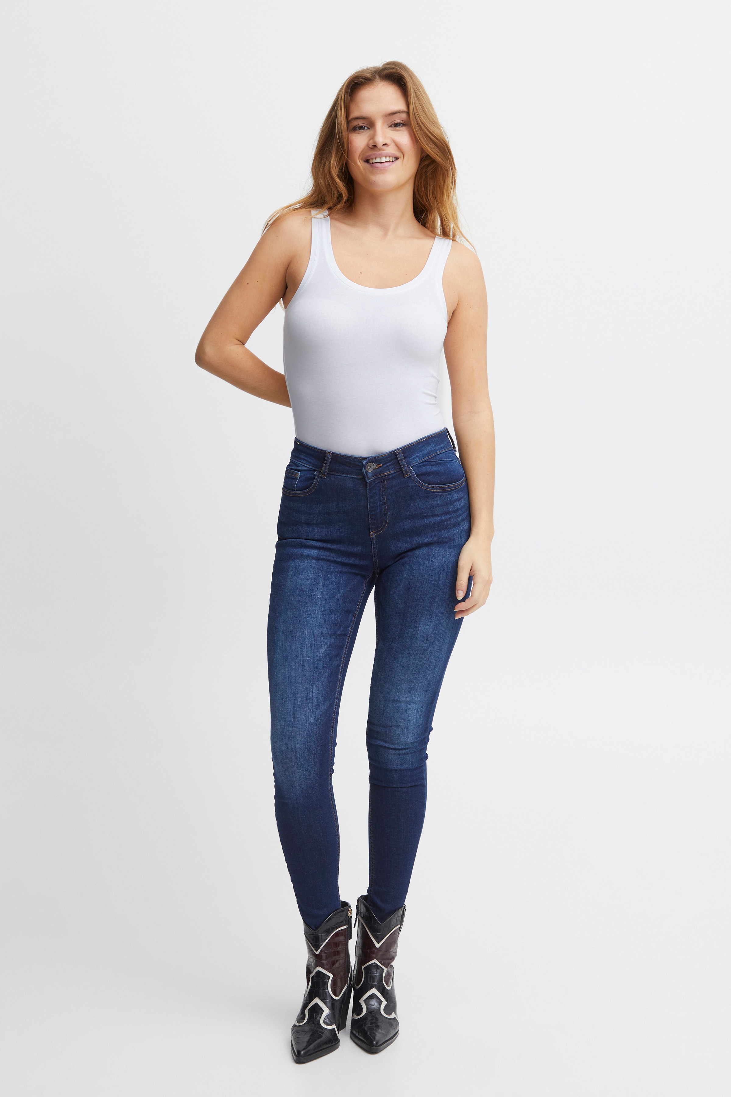 Pamila Top LOOKBOOK FRONT 20801991-80100