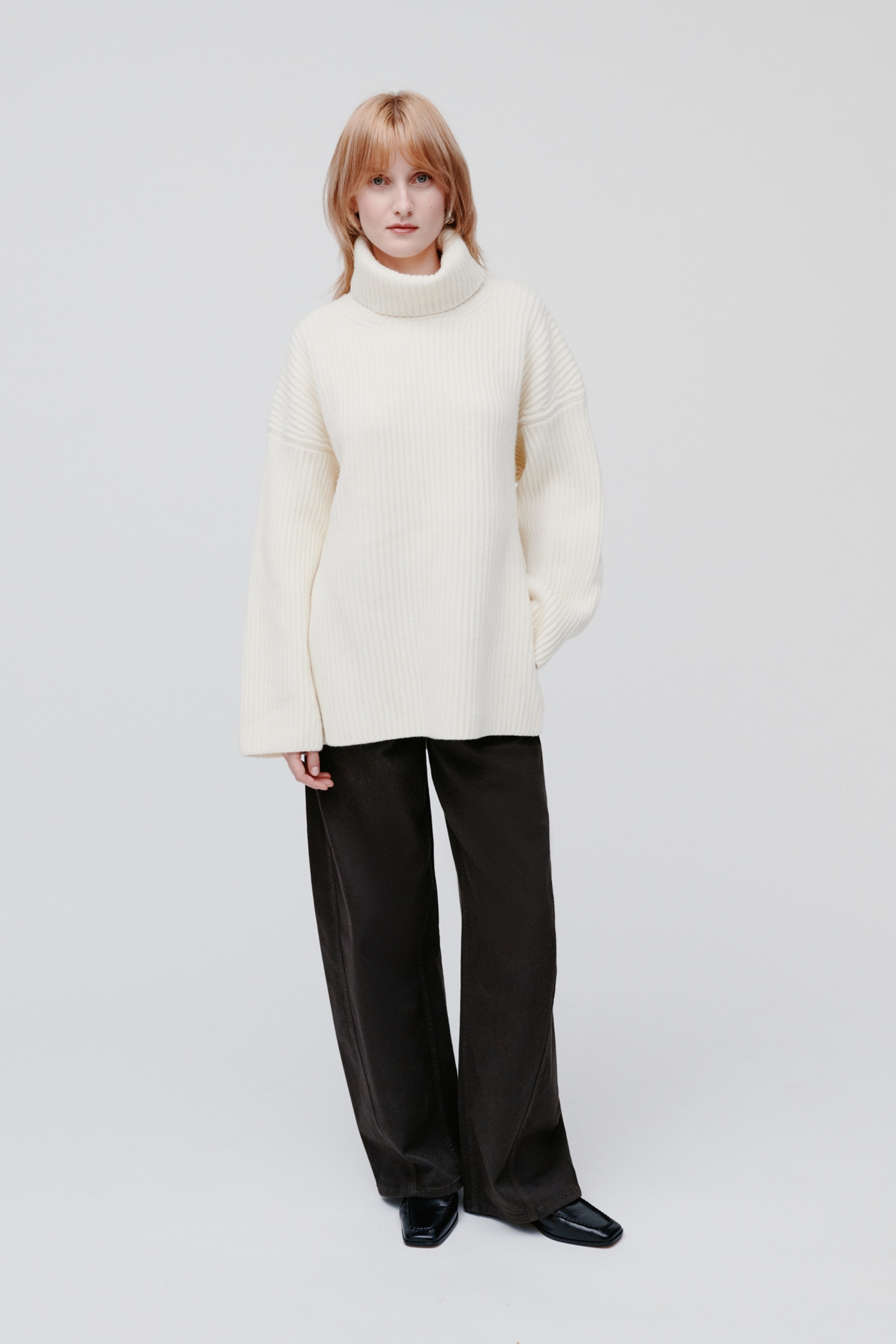 KYOMI Pullover LOOKBOOK FRONT 30600509-WH020