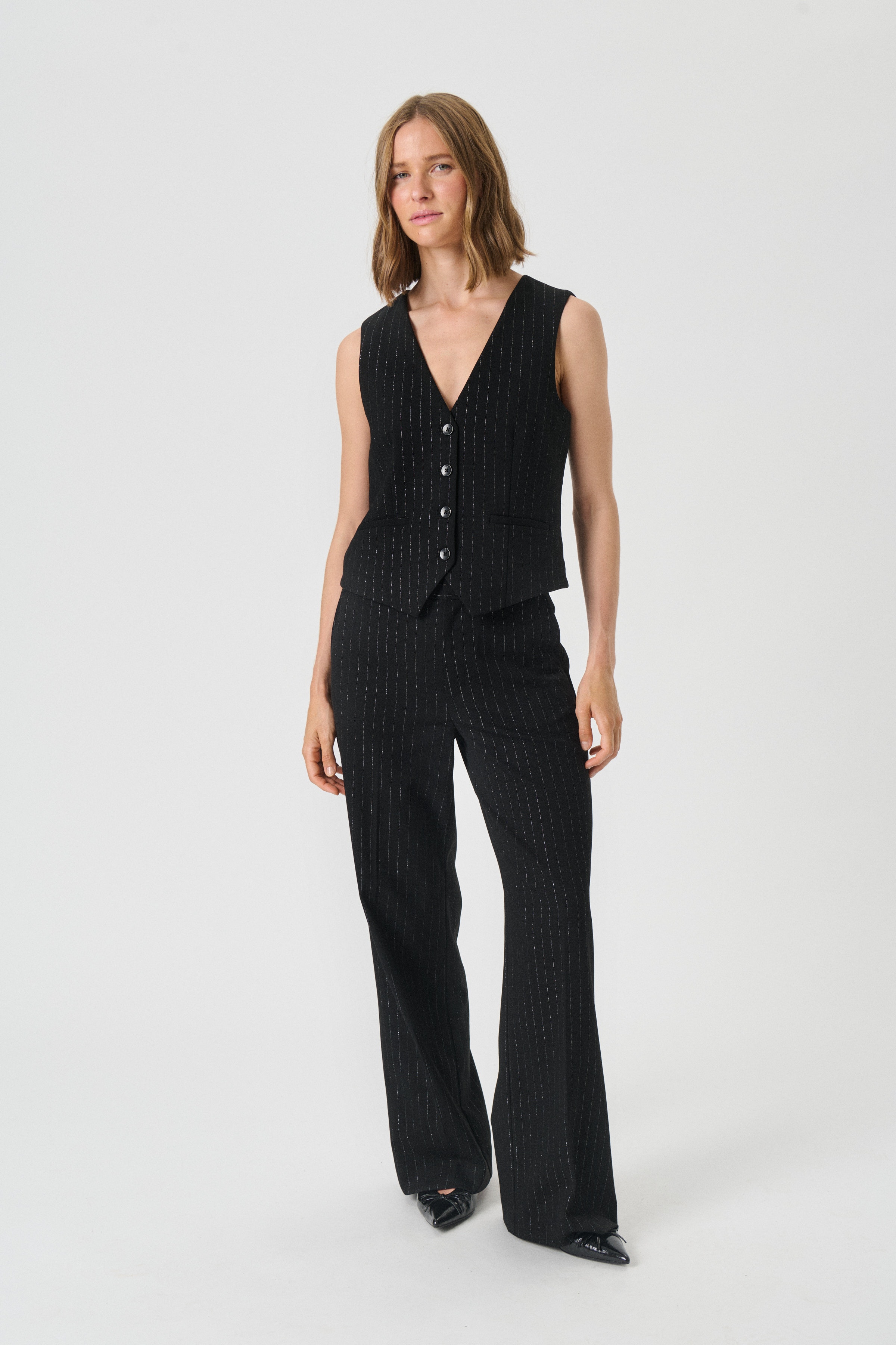 ValentinePW Waistcoat LOOKBOOK FRONT 30310136-304528