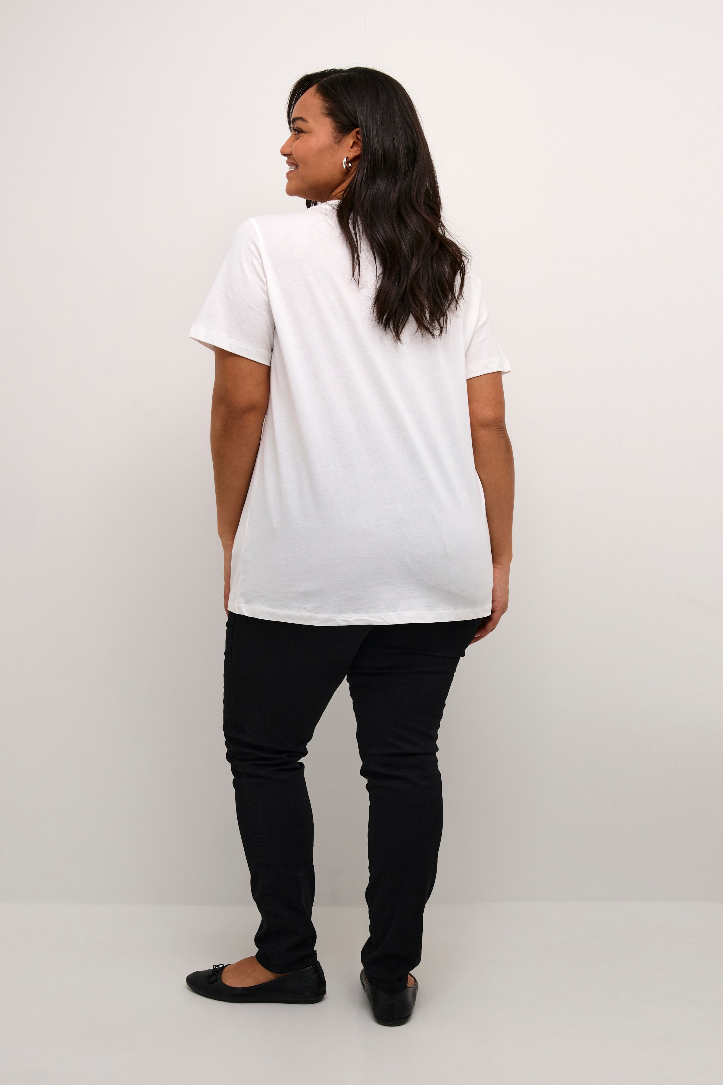 KCamina T-shirt LOOKBOOK BACK 10581965-105302