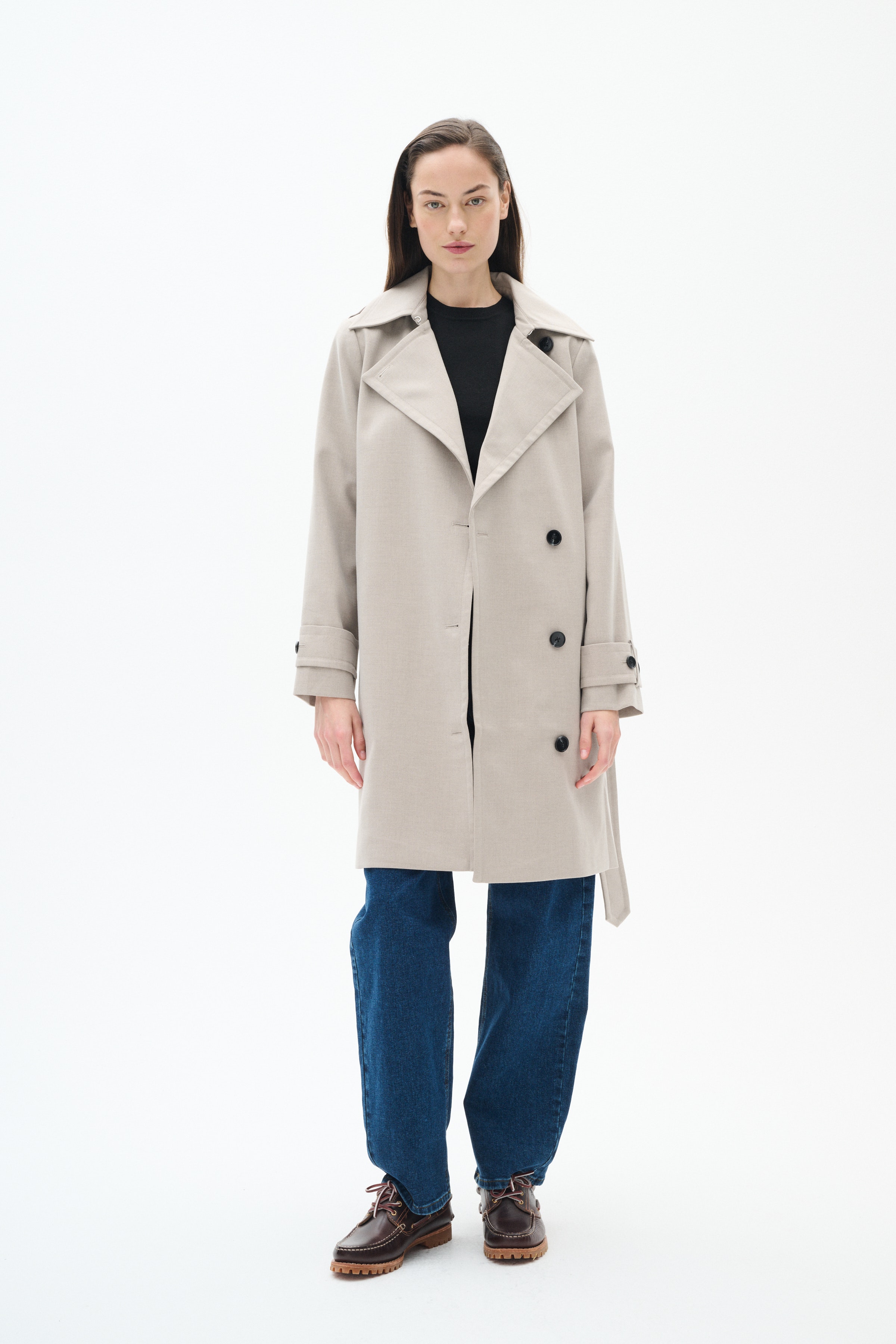 UlrykaIW Trenchcoat LOOKBOOK FRONT 30110018-1304031