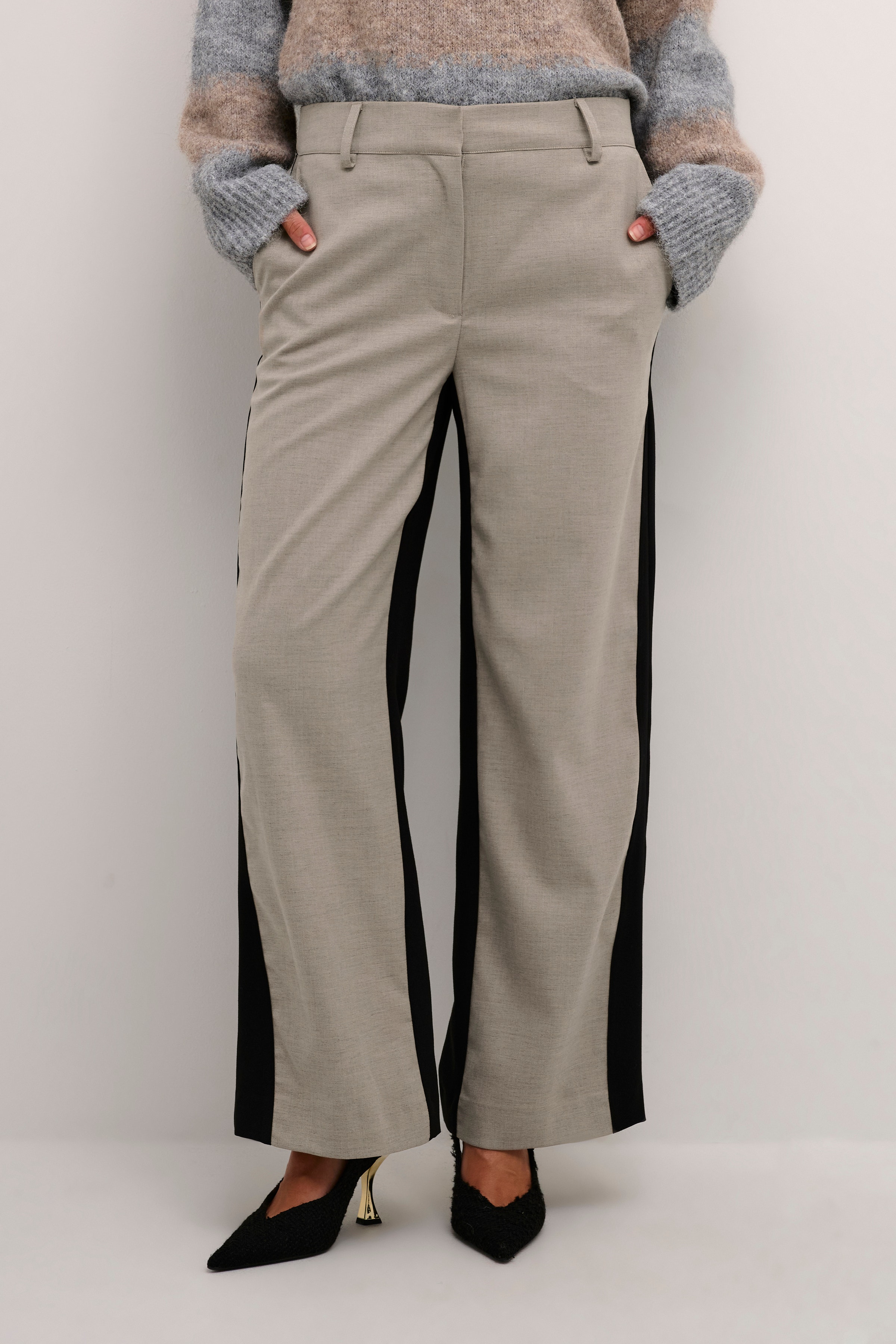 MollyKB Trousers LOOKBOOK FRONT 10104760-1811121