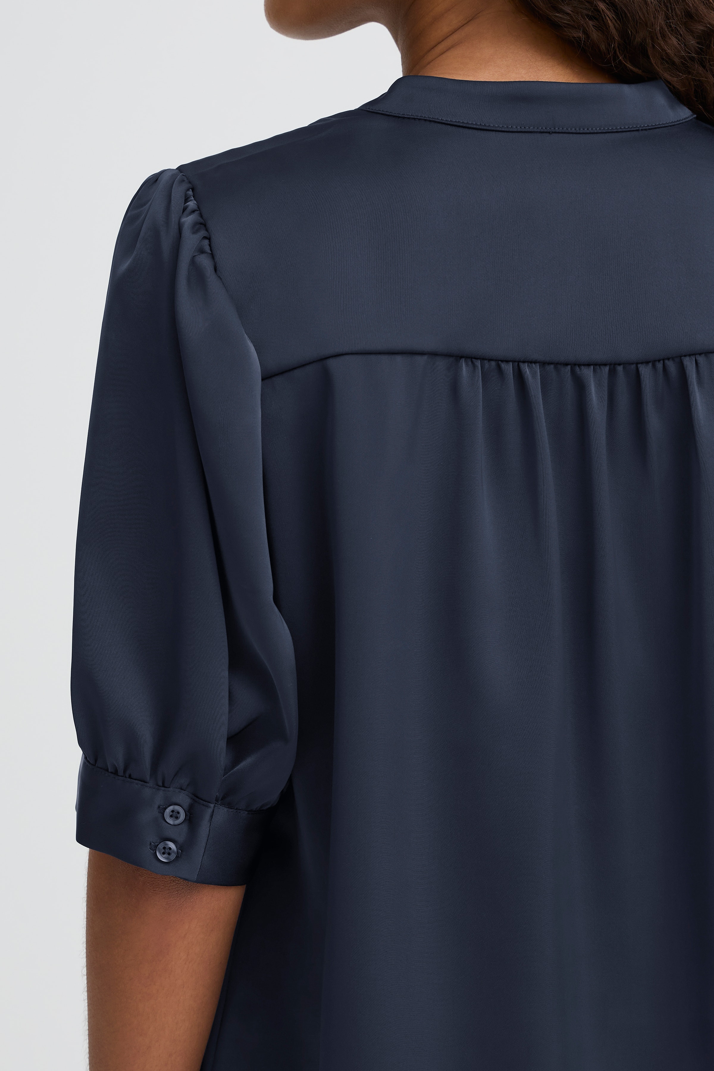 IHLETTA Blouse LOOKBOOK DETAIL 20125132-194010