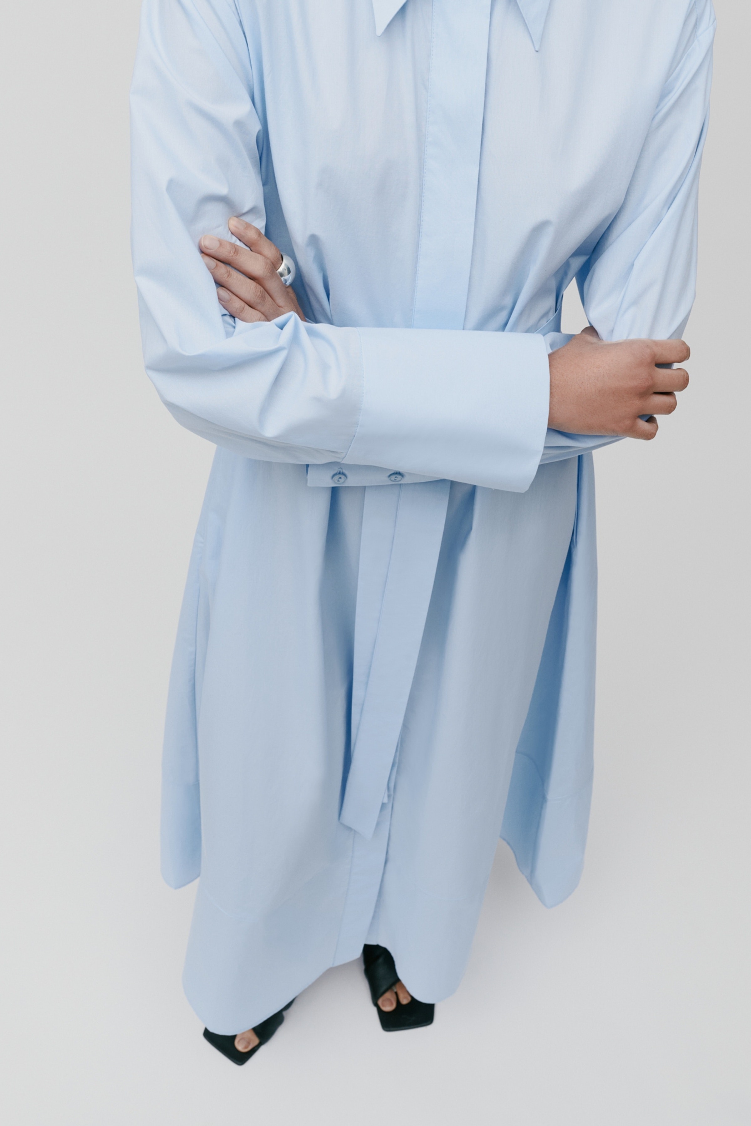 DINA Kjole LOOKBOOK DETAIL 30600743-BL808