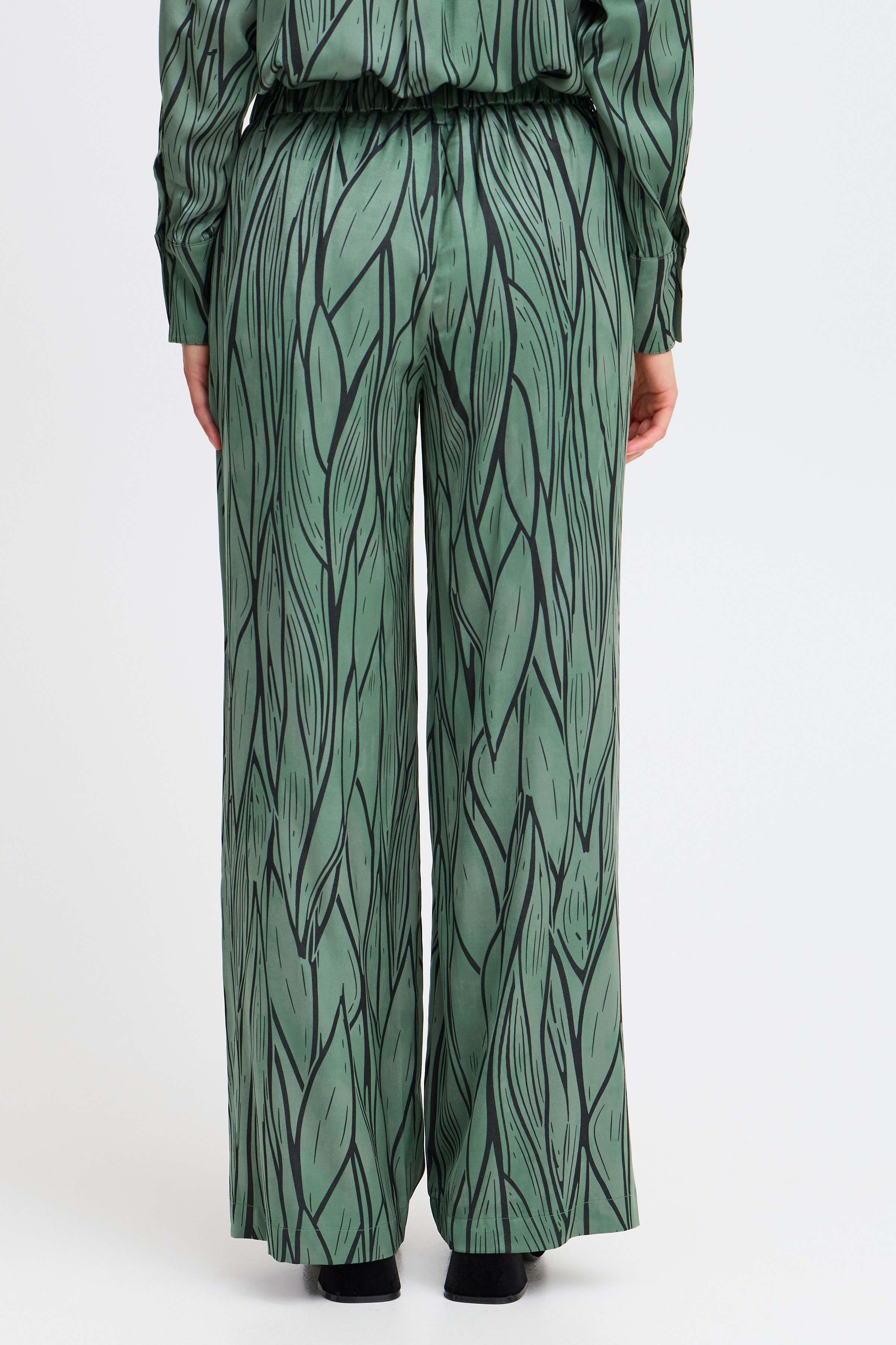 FRATELIER Trousers LOOKBOOK FRONT 20614854-203925